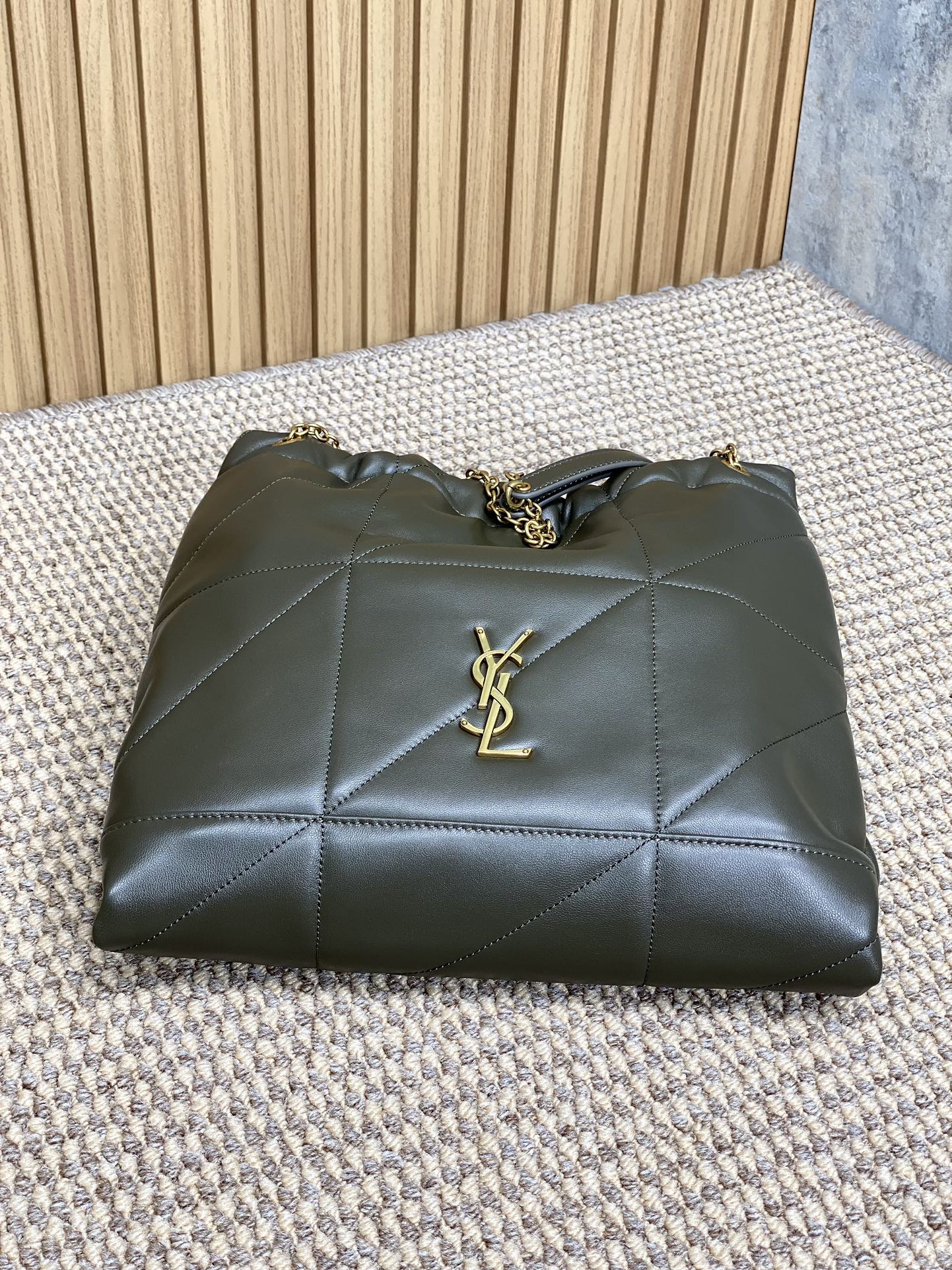 Ysl Basic Bag Sheepskin M-l-s