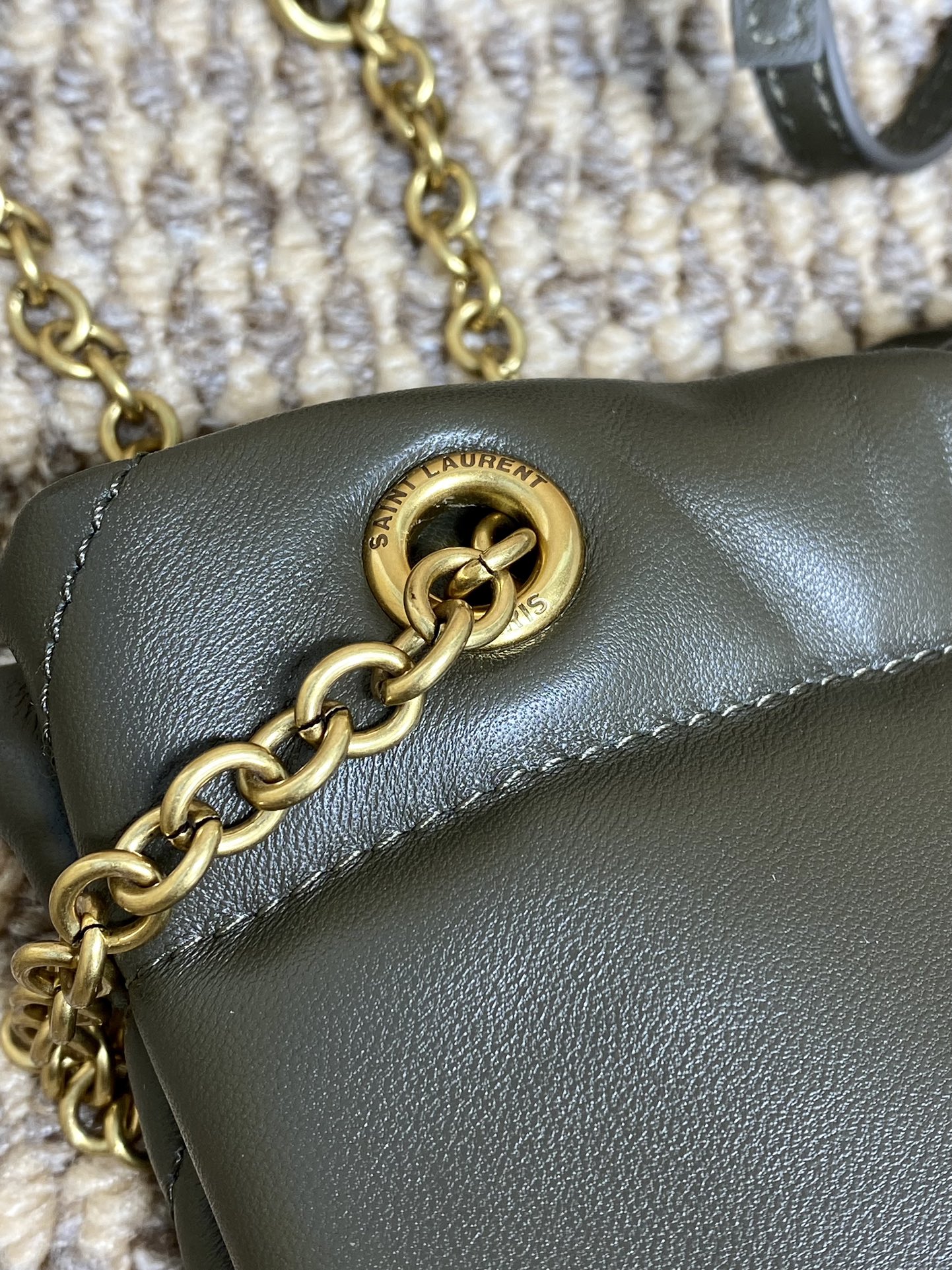 Ysl Basic Bag Sheepskin M-l-s