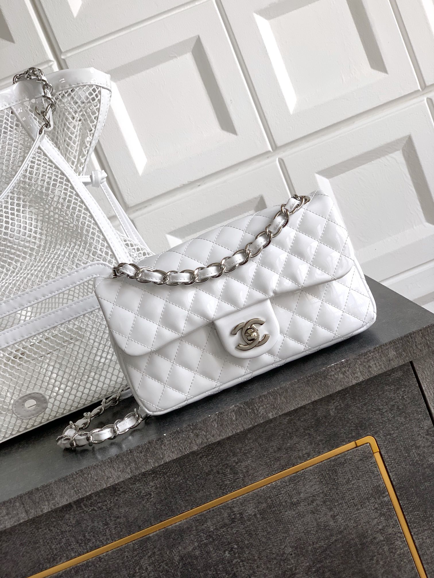 Chanel Basic Bag White 36cm-m-l