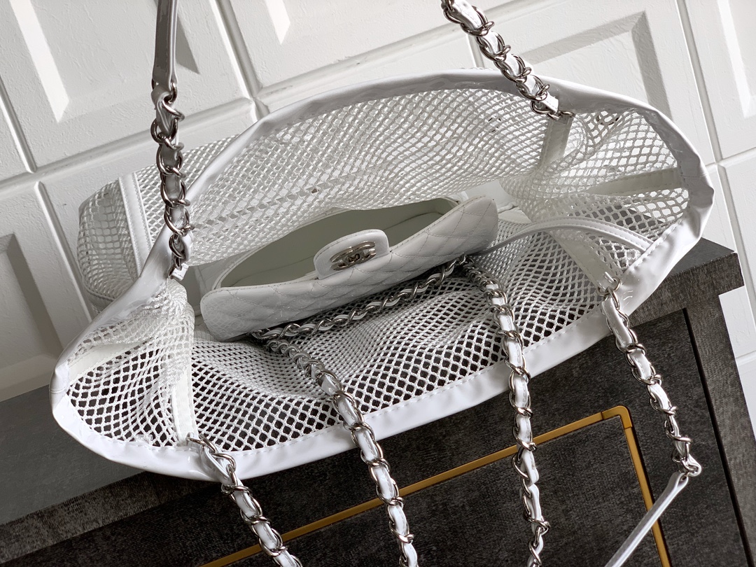 Chanel Basic Bag White 36cm-m-l