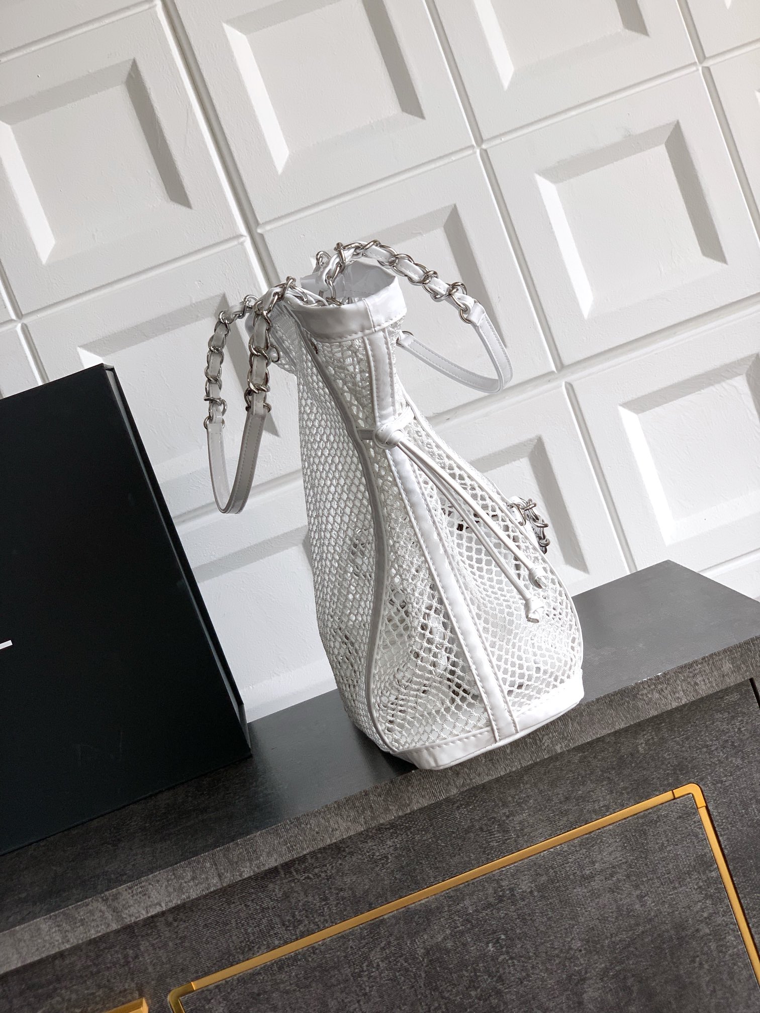 Chanel Basic Bag White 30cm-m-l