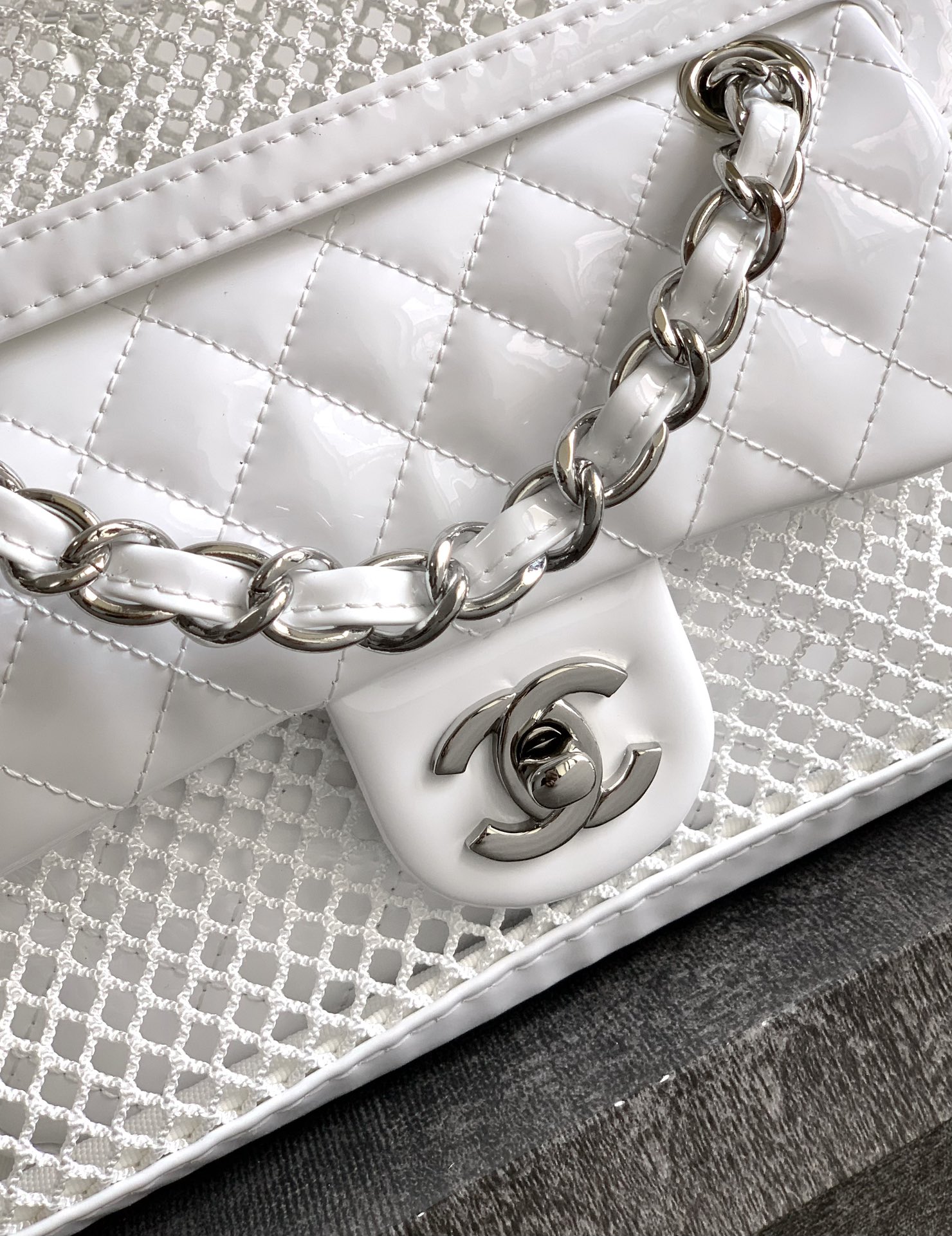Chanel Basic Bag White 30cm-m-l