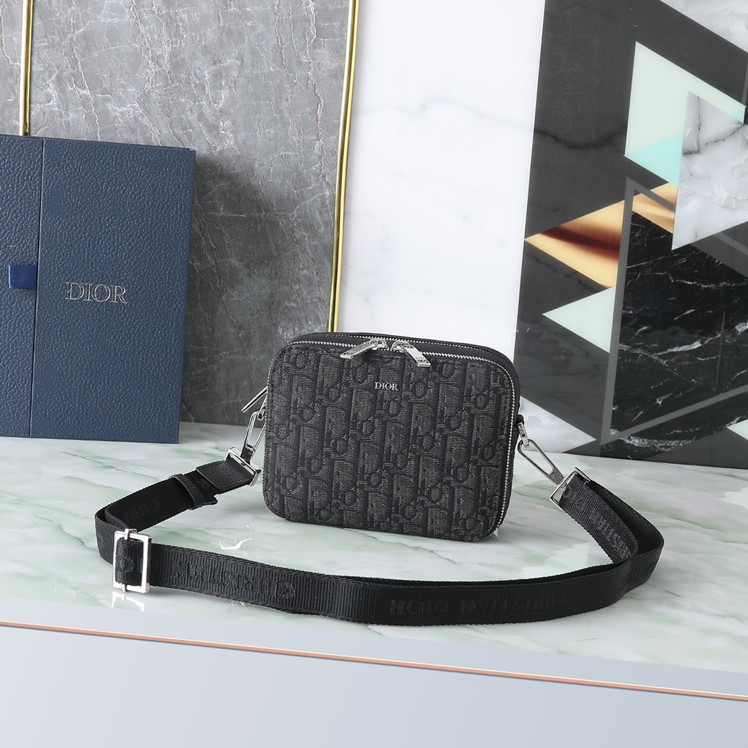 Dior Male Crossbody Bag Black L-s