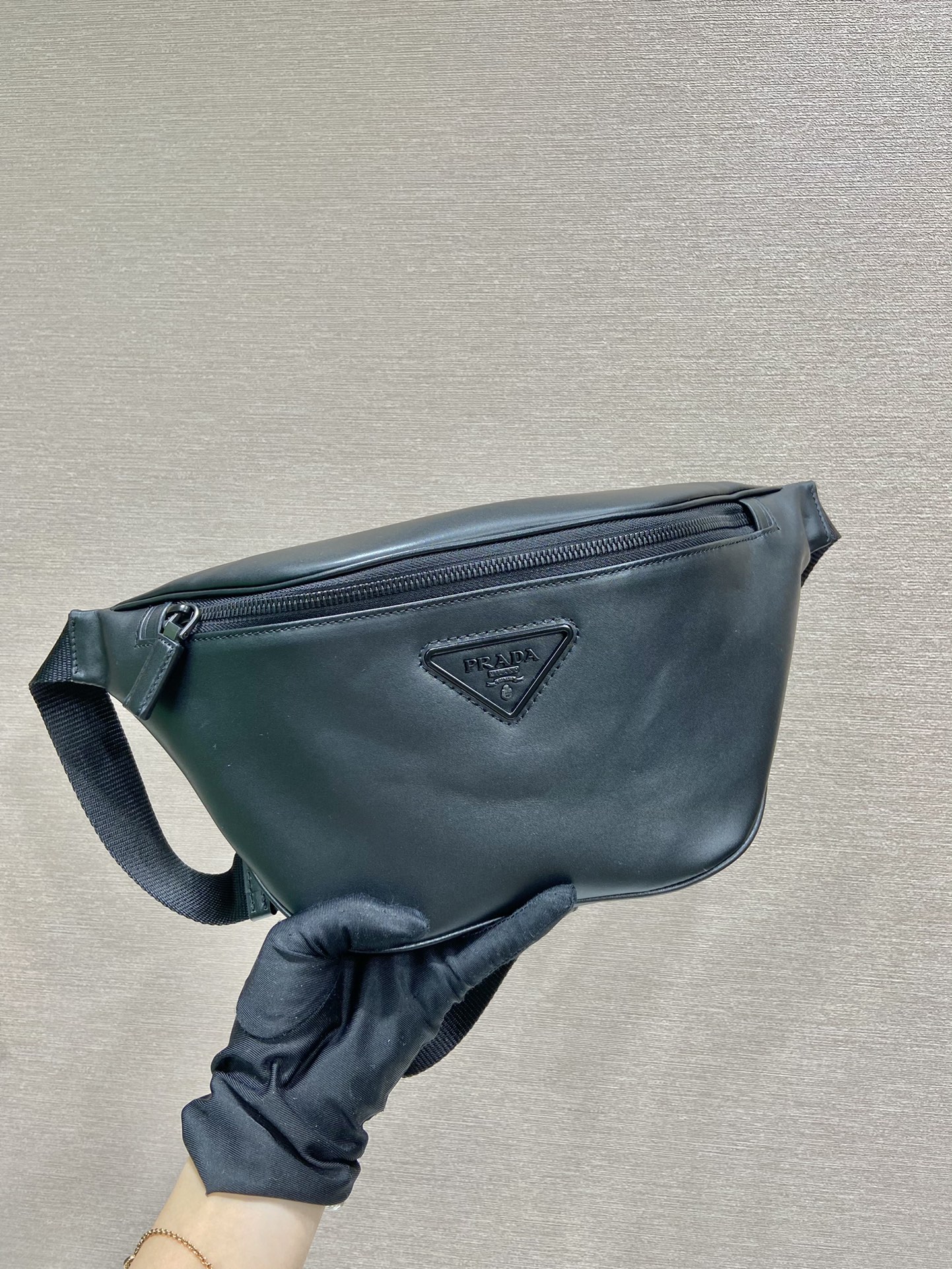 Prada Basic Bag Cow Leather 13cm-l