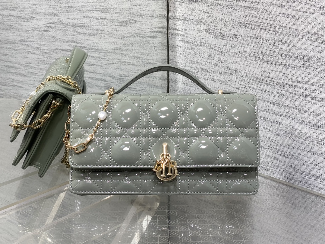 Clutch Bag Sheepskin M-s