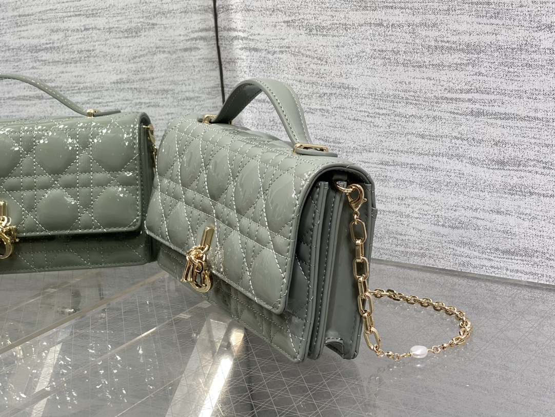 Clutch Bag Sheepskin M-s