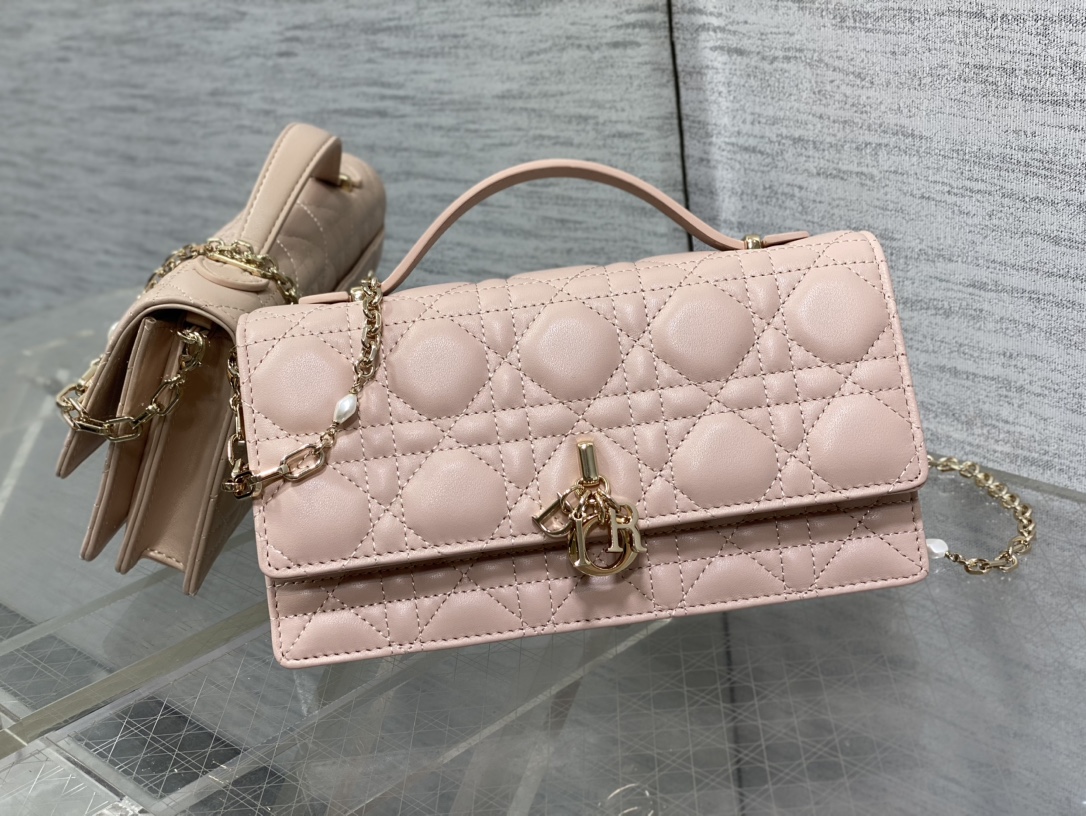 Clutch Bag Sheepskin M-s