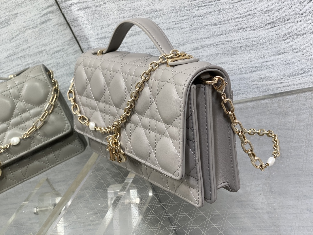 Clutch Bag Sheepskin M-s