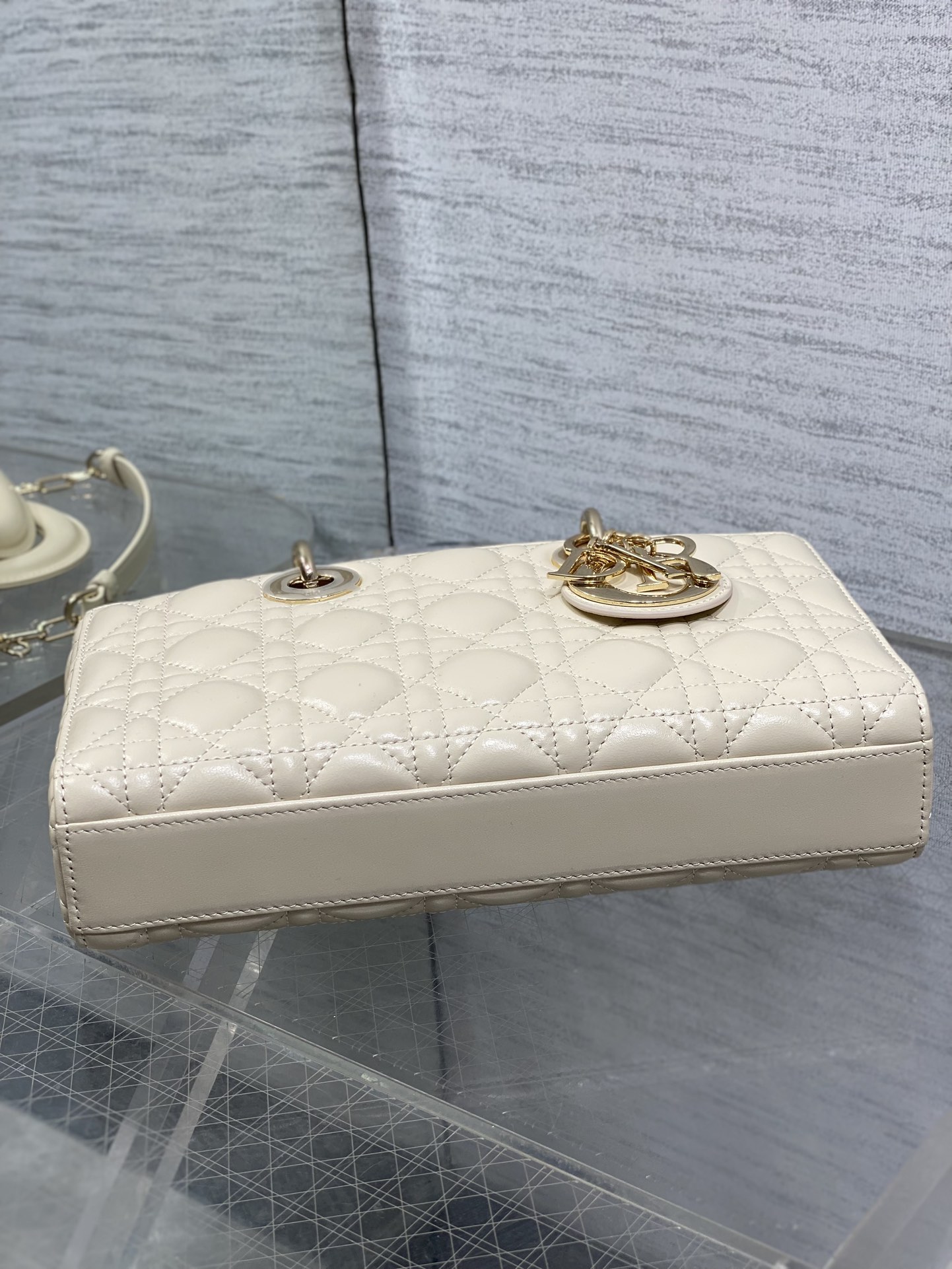 Basic Bag Beige S-14cm
