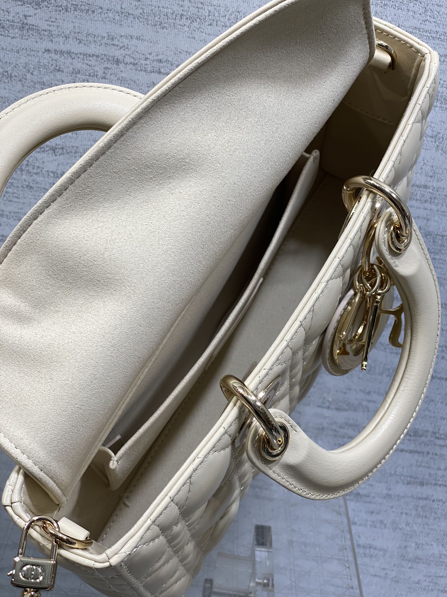 Basic Bag Beige S-14cm