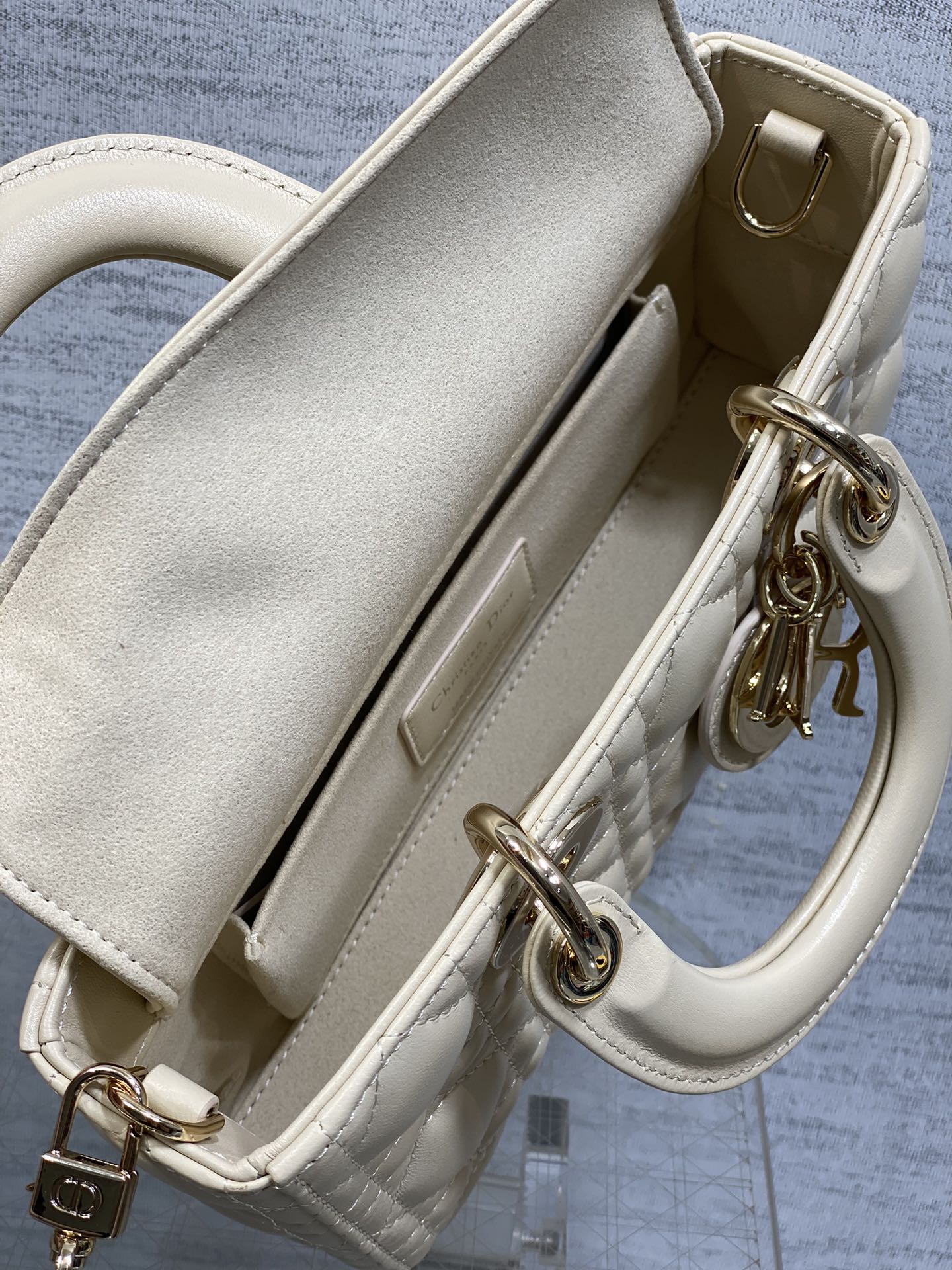 Basic Bag Beige M-s