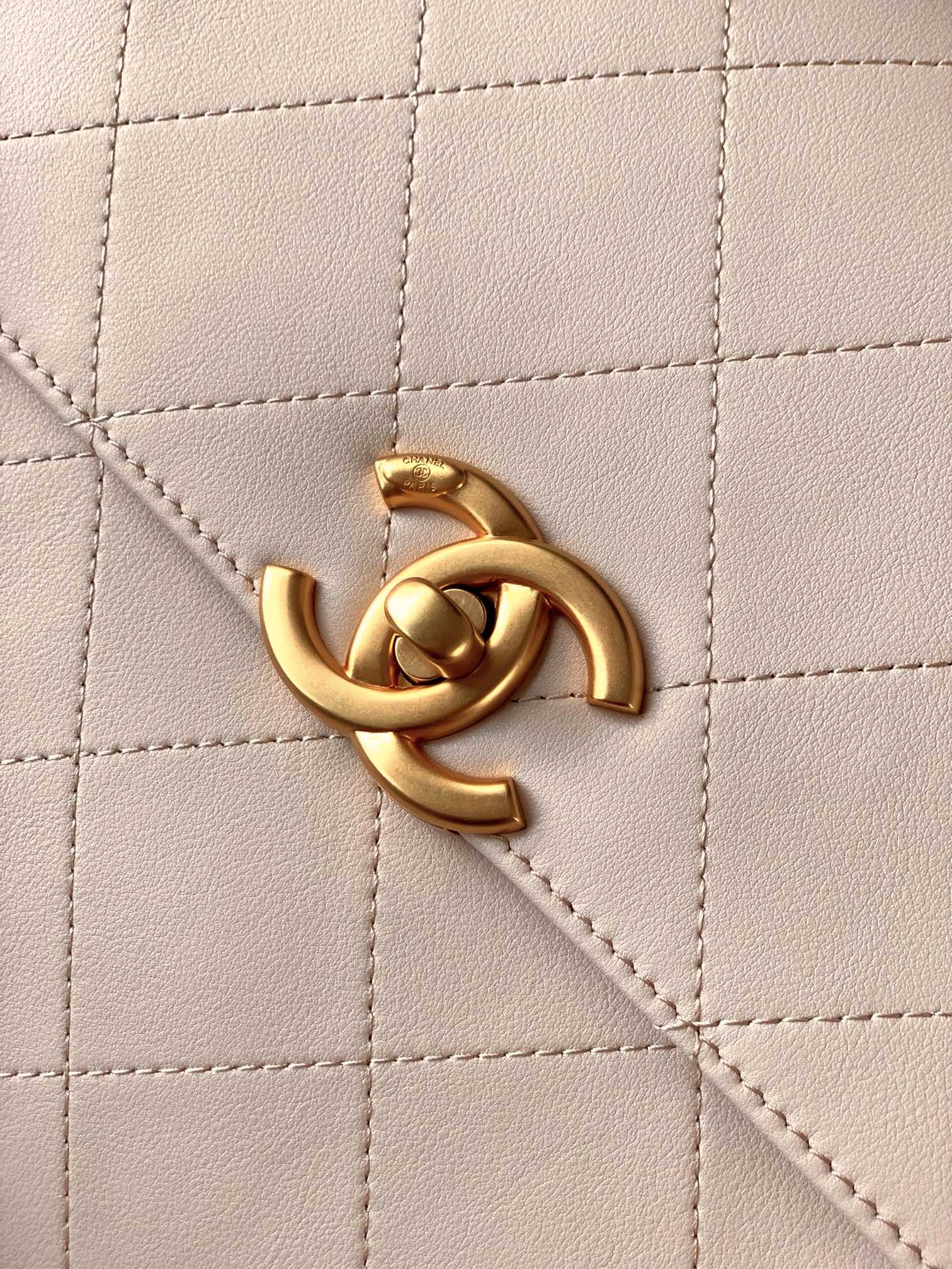 Chanel Briefcase 33cm-m-l-s