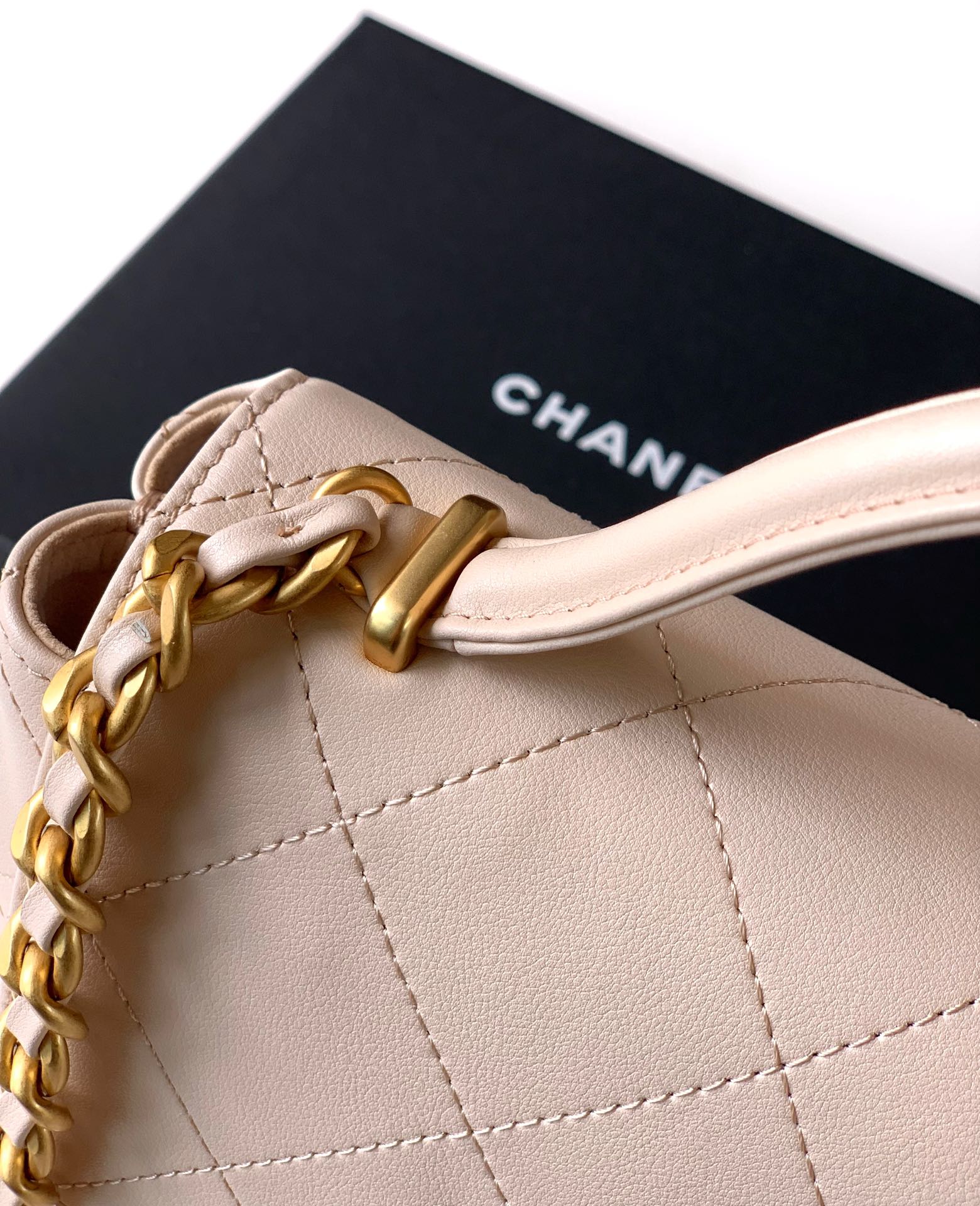 Chanel Briefcase 33cm-m-l-s