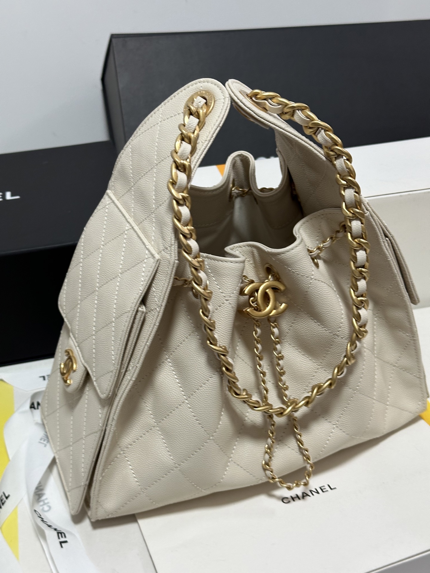 Basic Bag Cow Leather Large Capacity S