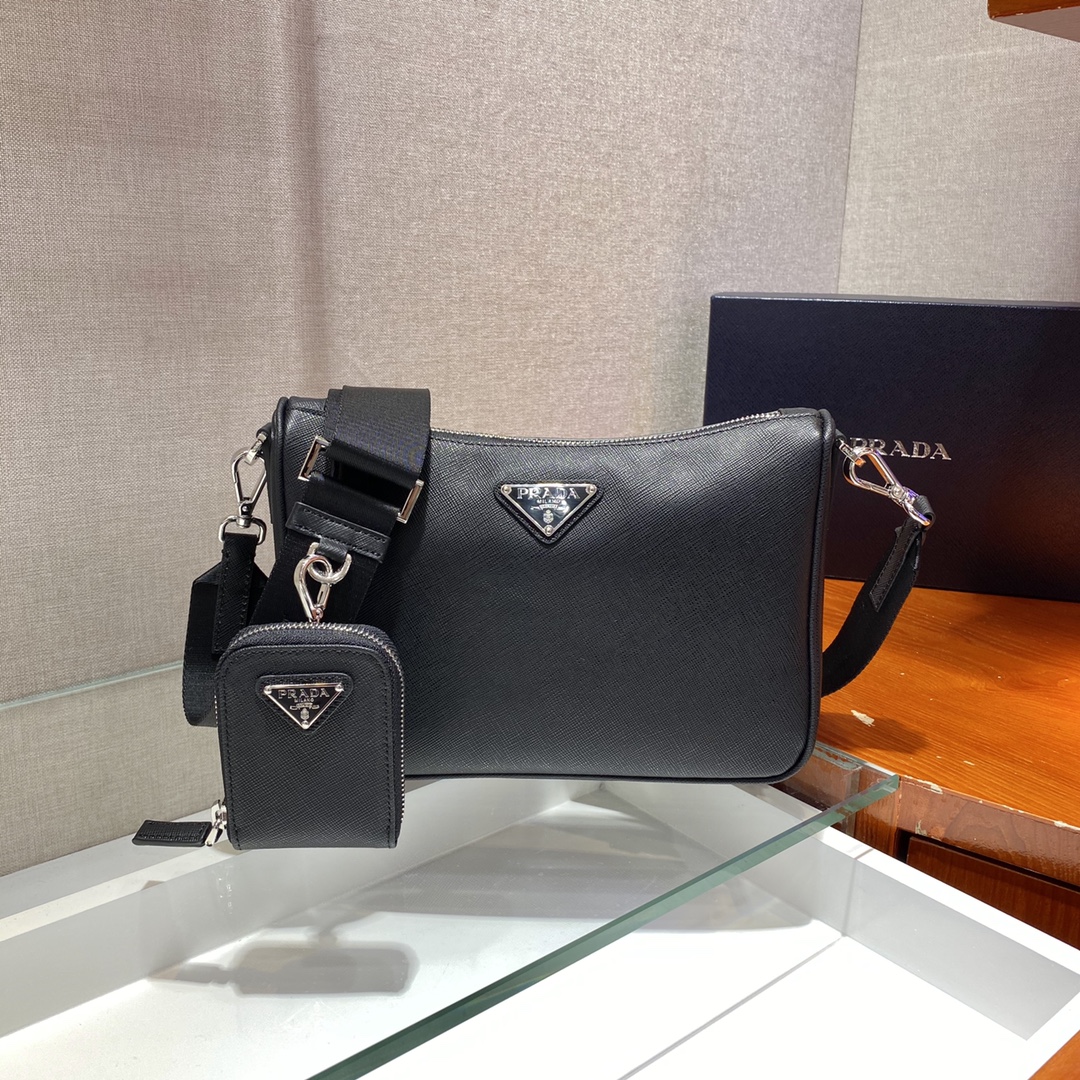 Prada Basic Bag Cow Leather M
