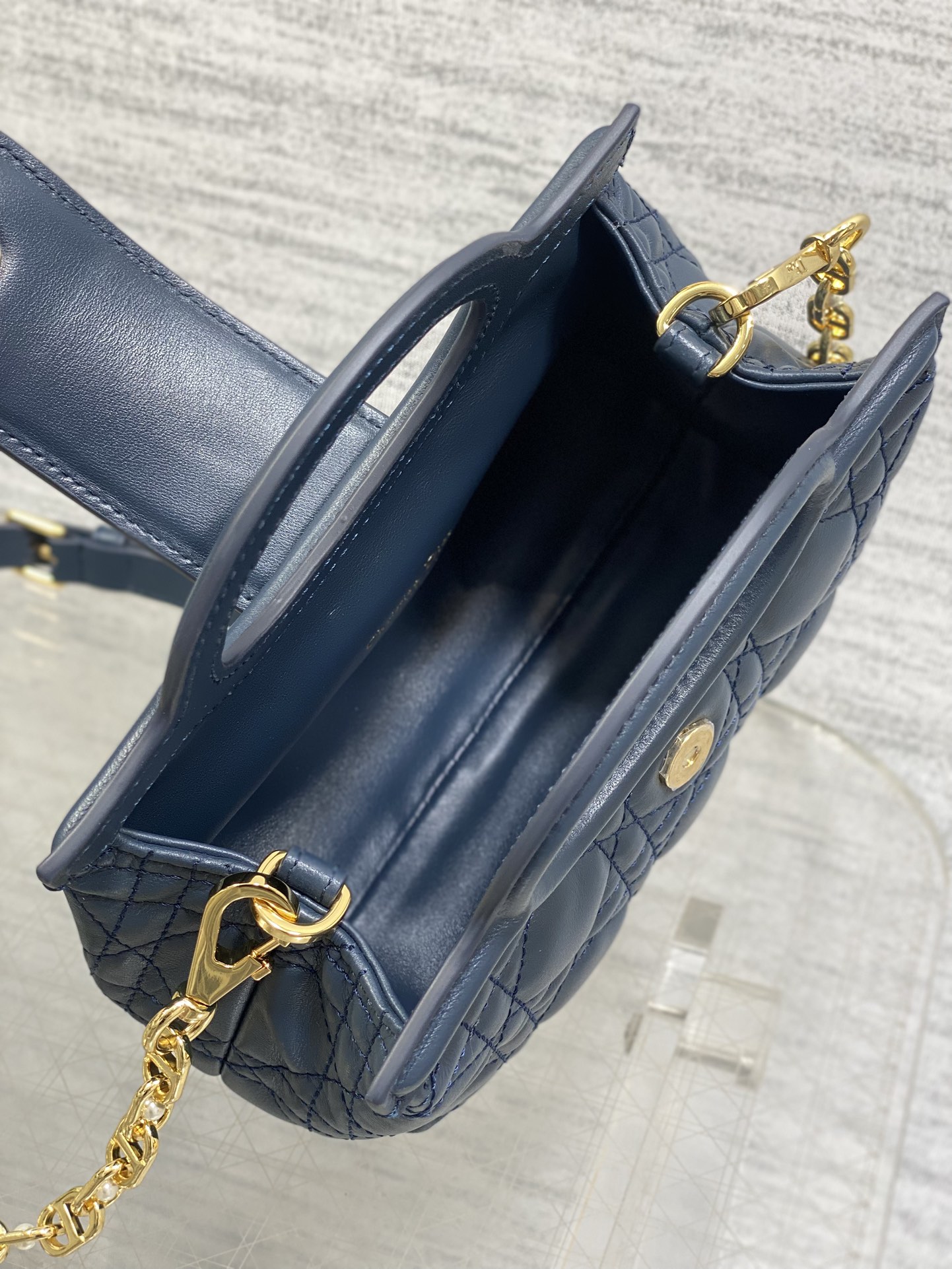 Basic Bag Blue 13cm-l-s