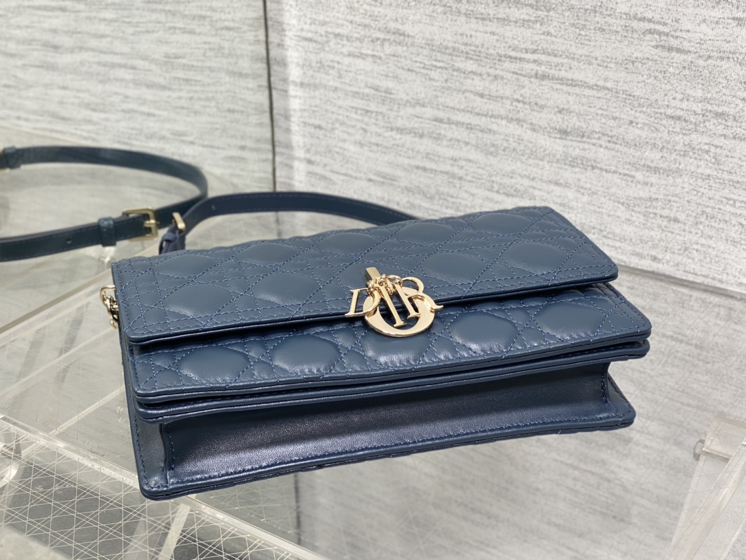 Clutch Bag Sheepskin S-14cm