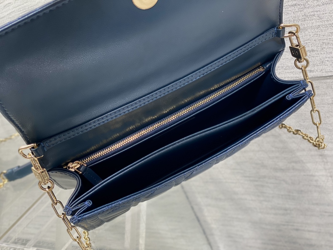 Clutch Bag Sheepskin S-14cm
