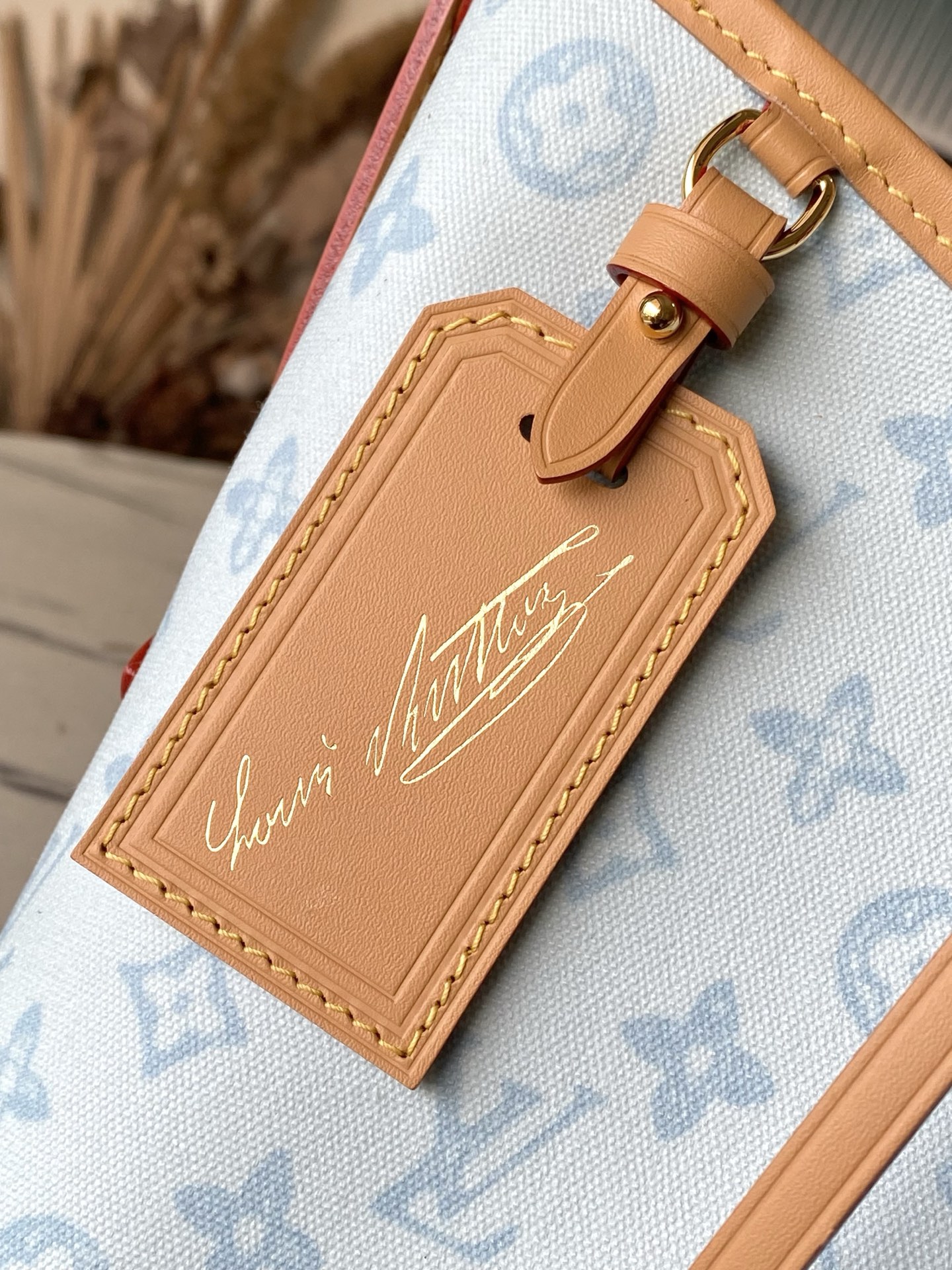 Louis Vuitton Basic Bag Cow Leather M-l