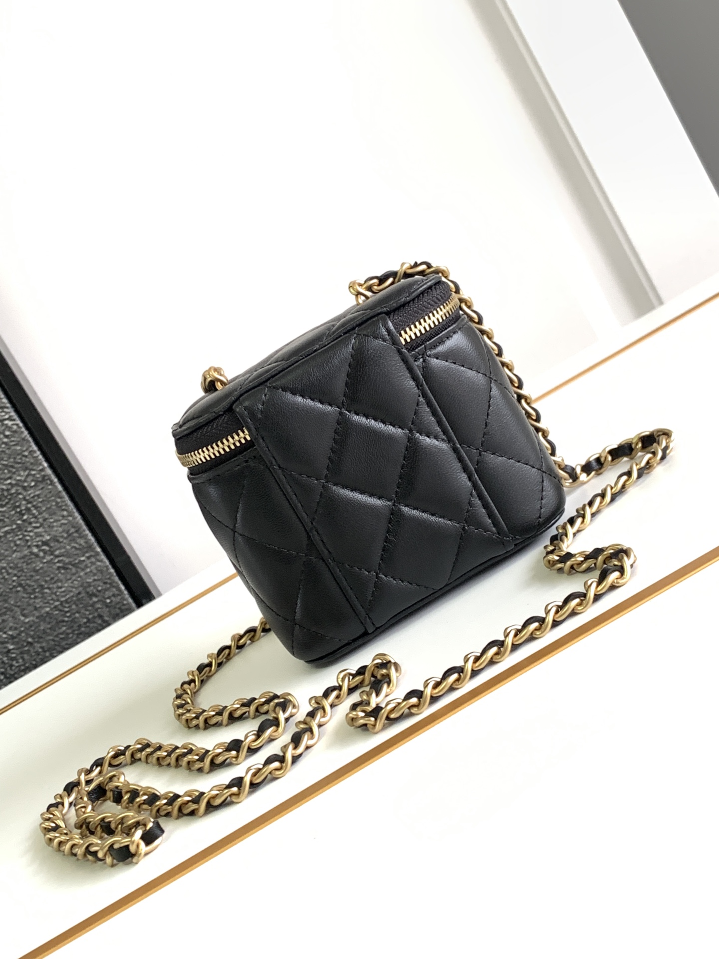 Basic Bag Sheepskin M