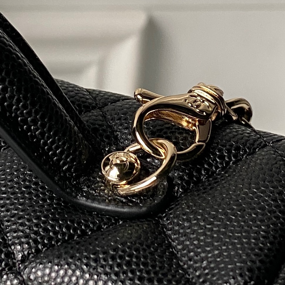 Chanel Clutch Bag Cow Leather Gold M