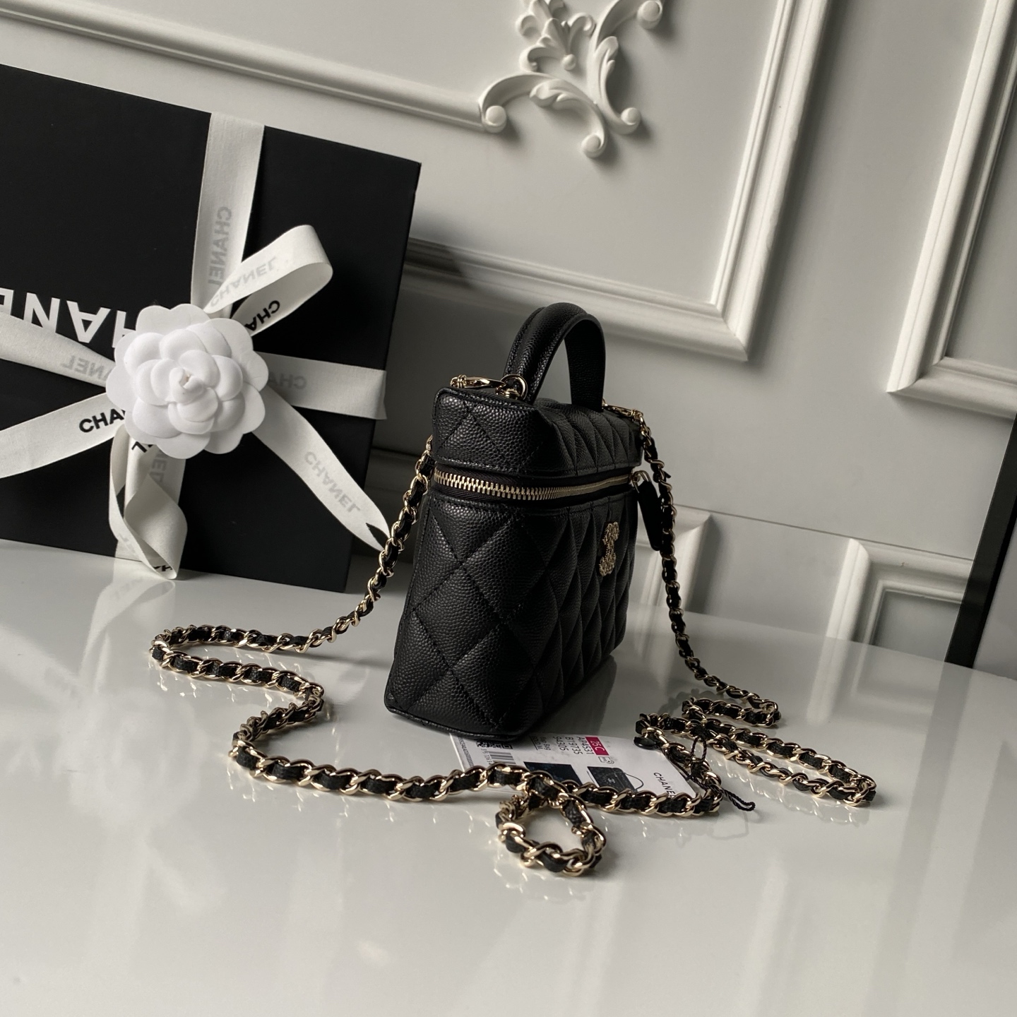 Chanel Clutch Bag Cow Leather Gold M