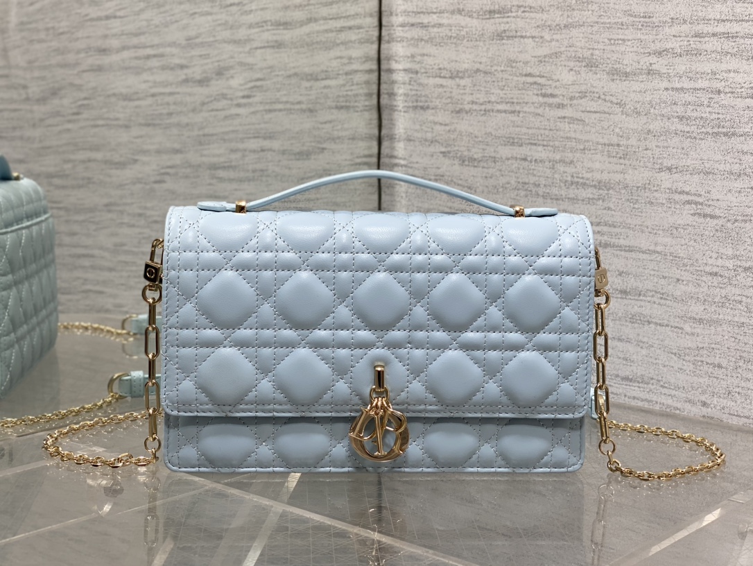 Clutch Bag Sheepskin S-14cm