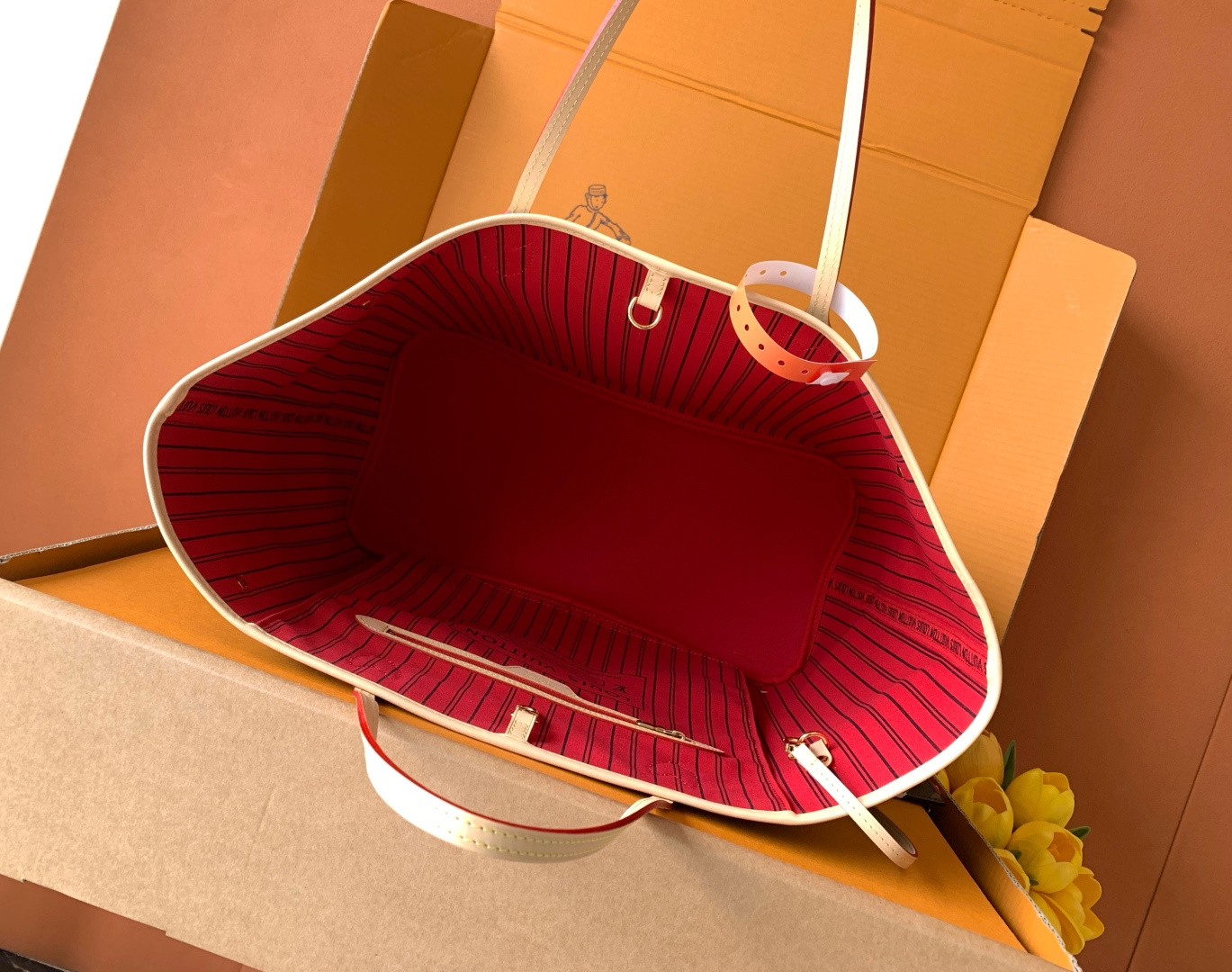 Louis Vuitton Basic Bag M