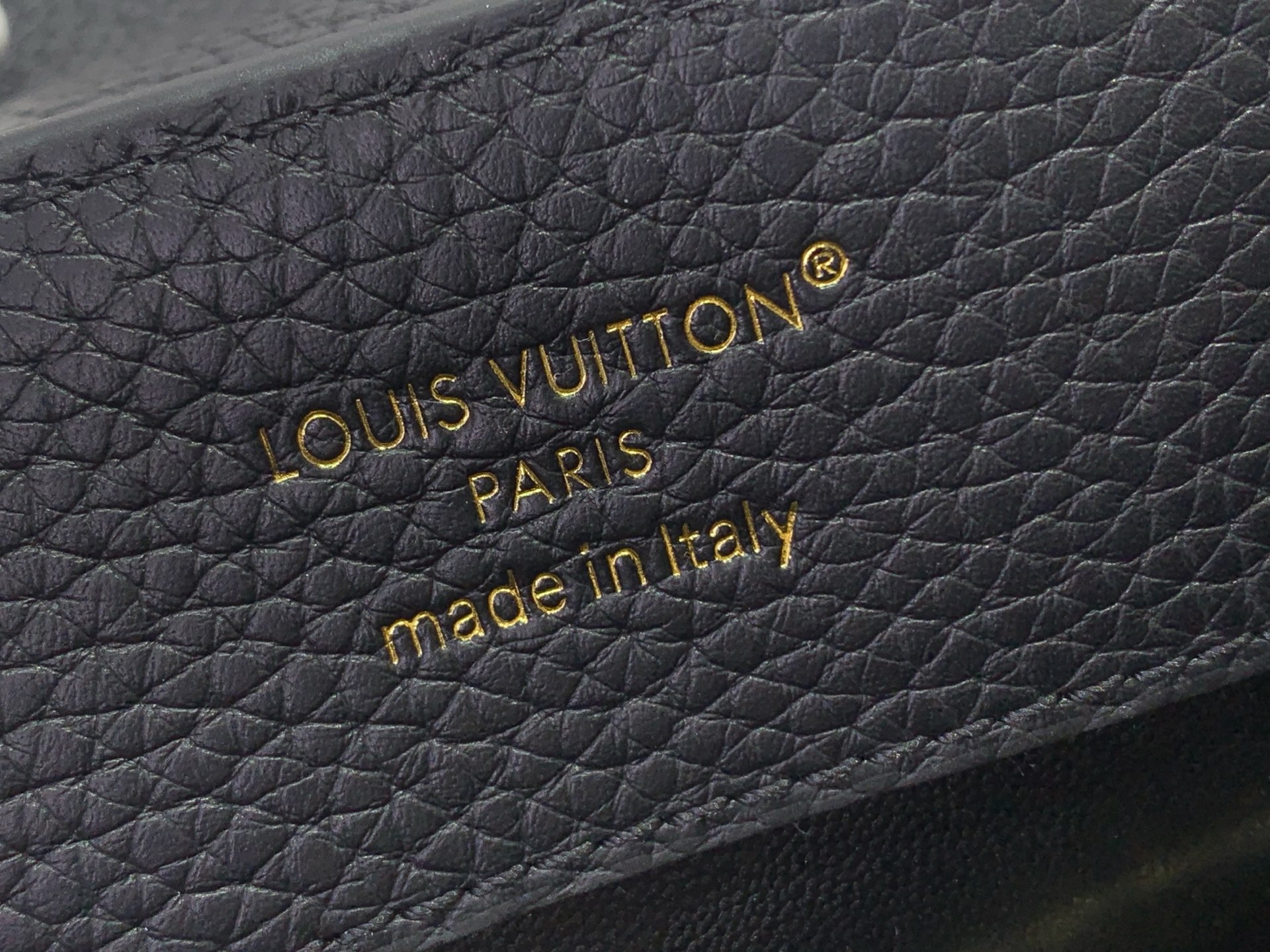 Louis Vuitton Basic Bag Black M-s