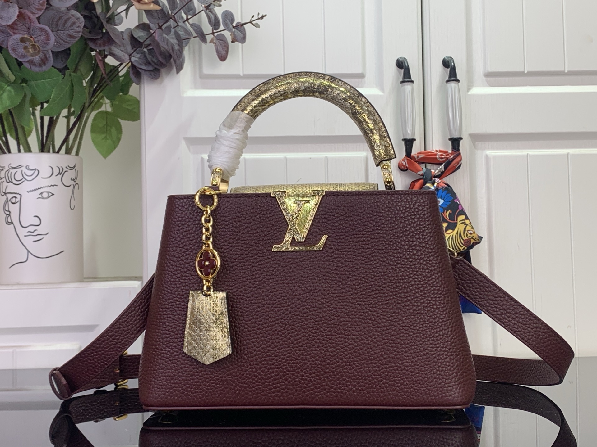 Louis Vuitton Basic Bag Red M-s