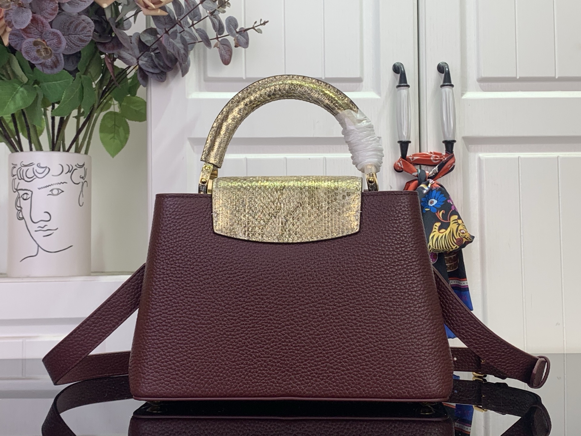 Louis Vuitton Basic Bag Red M-s