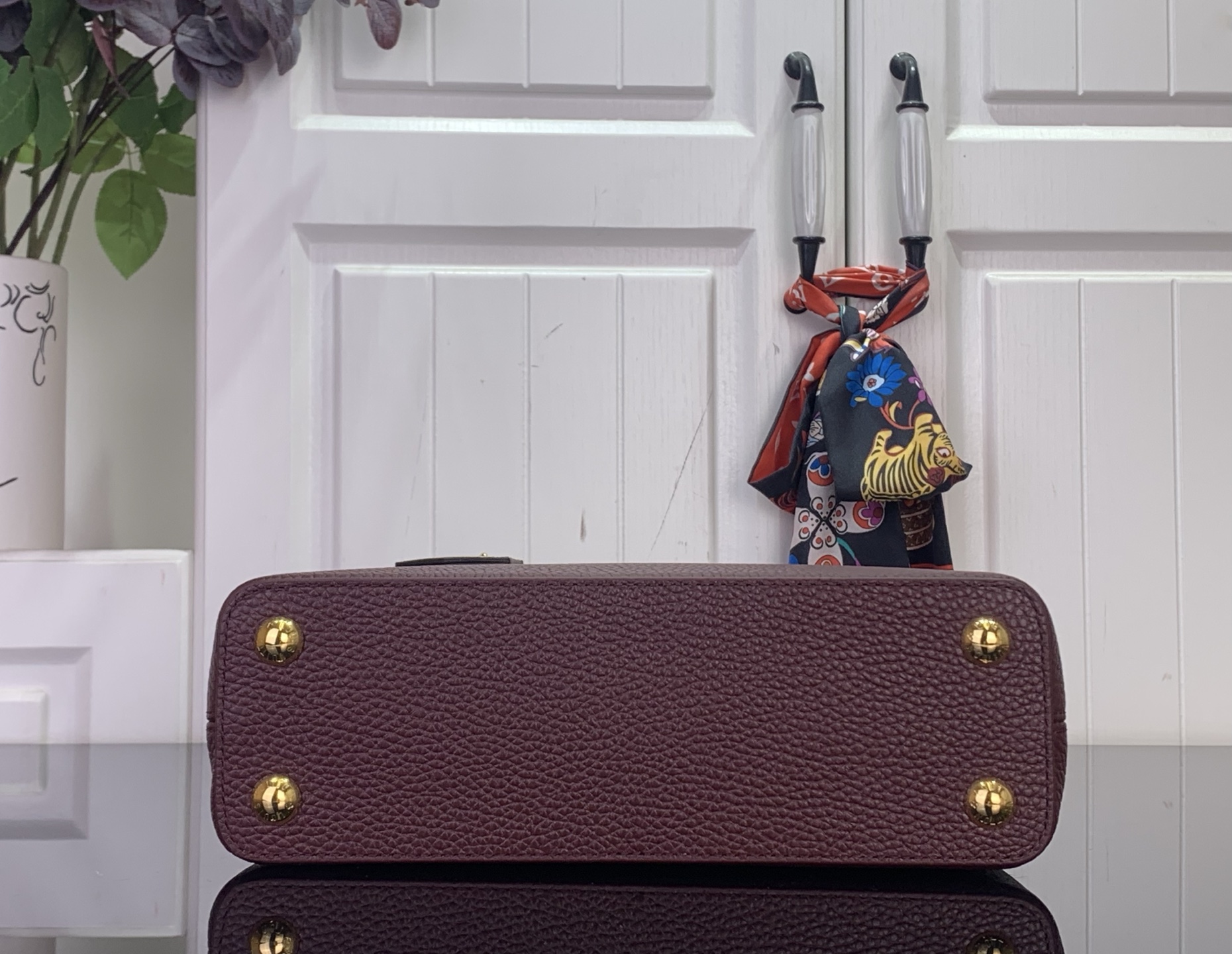 Louis Vuitton Basic Bag Red M-s