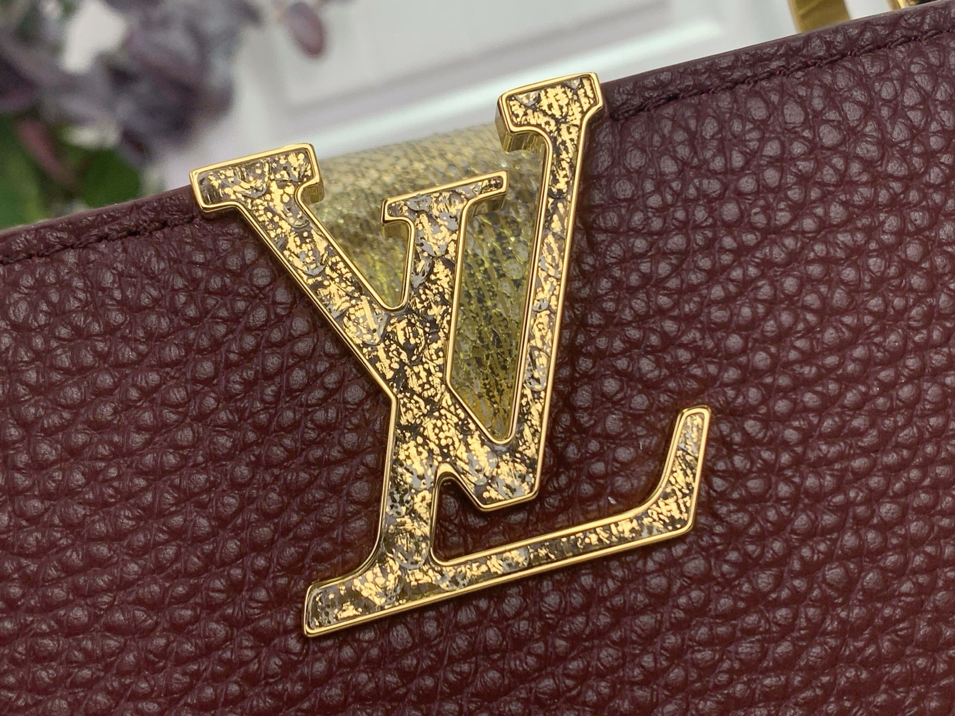 Louis Vuitton Basic Bag Red M-s