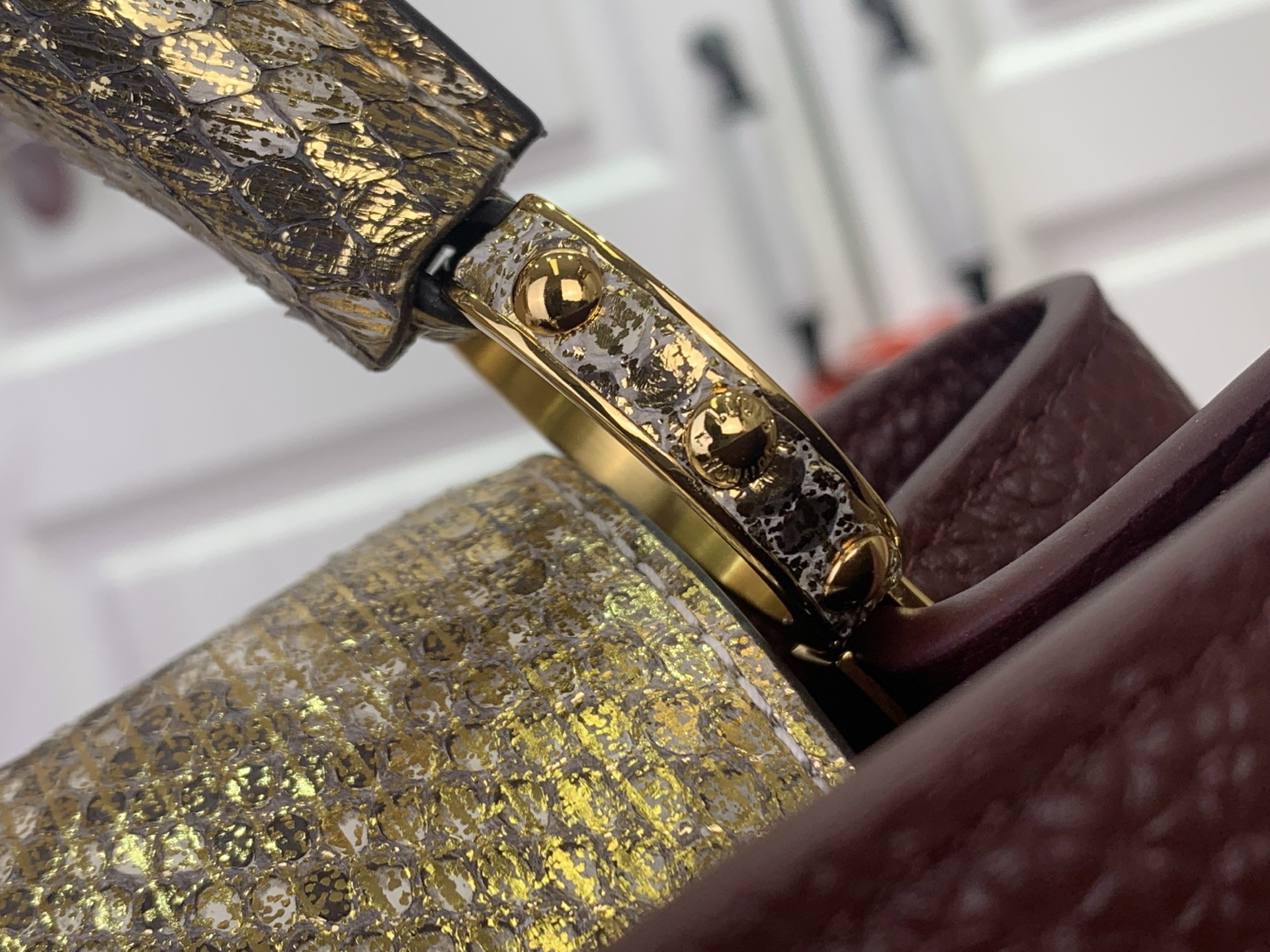 Louis Vuitton Basic Bag Red M-s