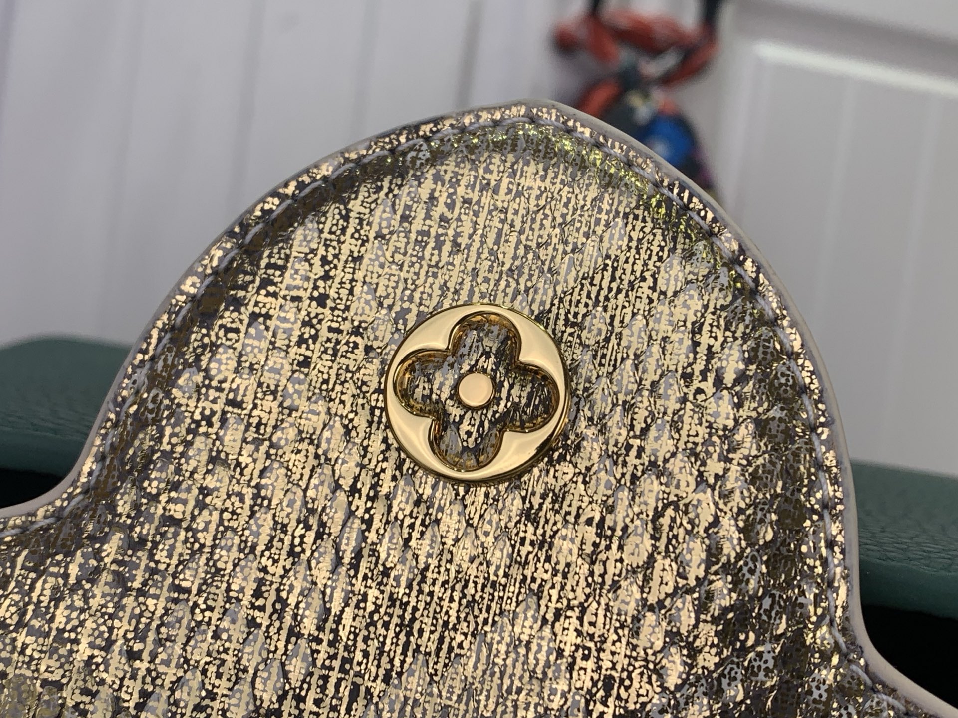 Louis Vuitton Basic Bag Green M-s