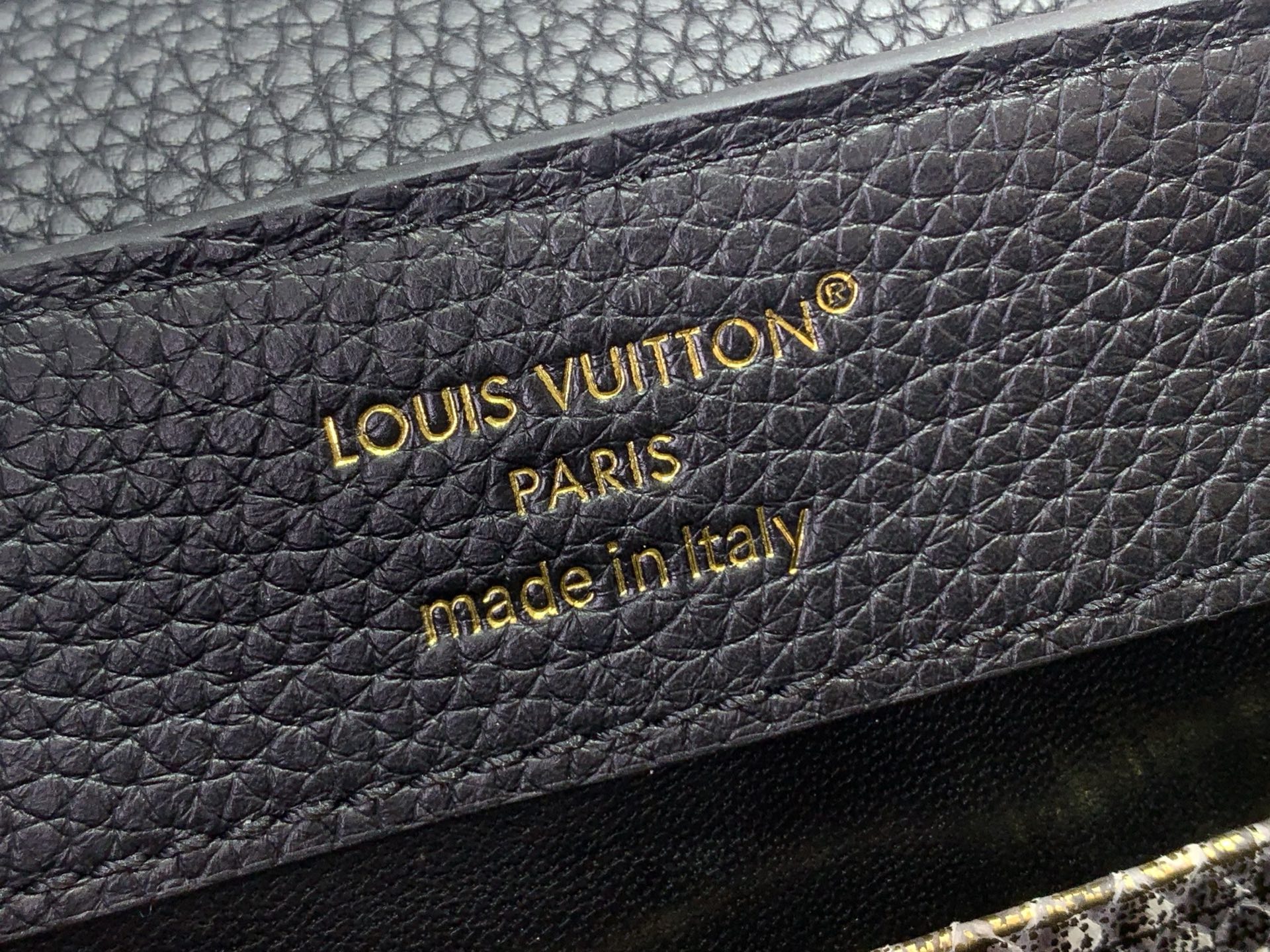 Louis Vuitton Basic Bag Black M-s