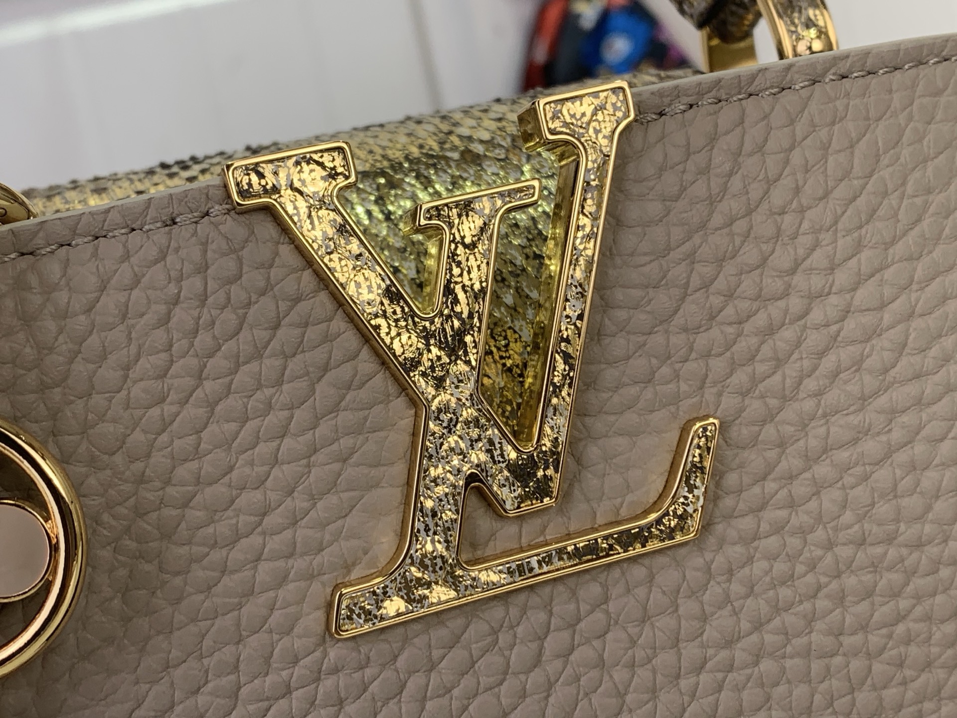 Louis Vuitton Basic Bag Gray M-s