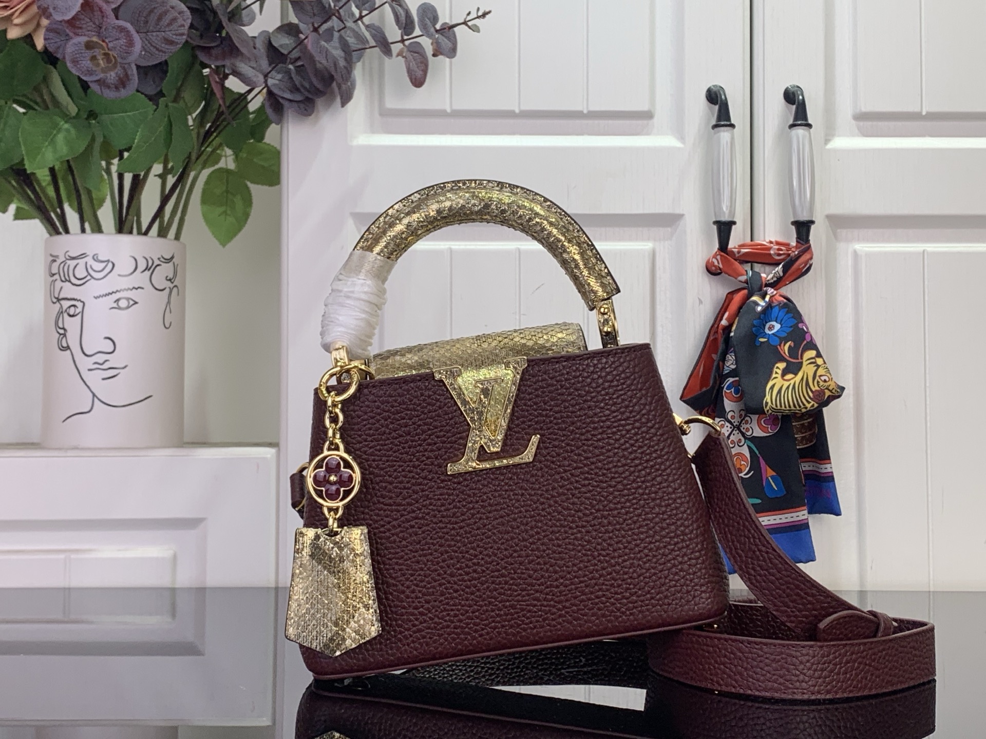 Louis Vuitton Basic Bag Red M-s