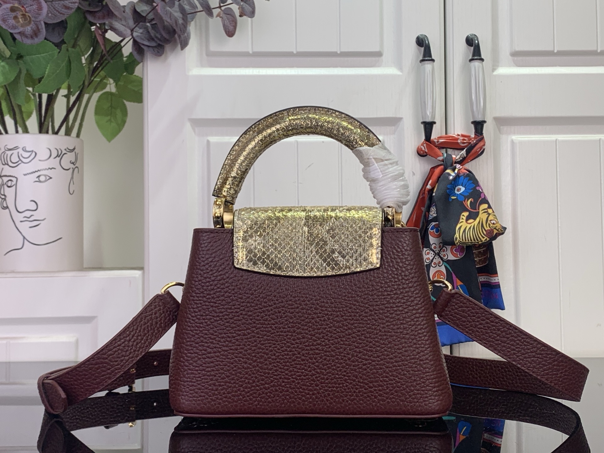 Louis Vuitton Basic Bag Red M-s