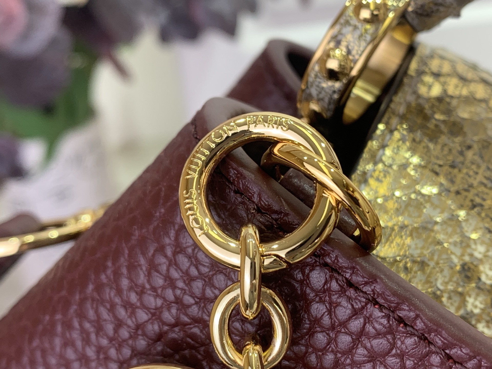 Louis Vuitton Basic Bag Red M-s