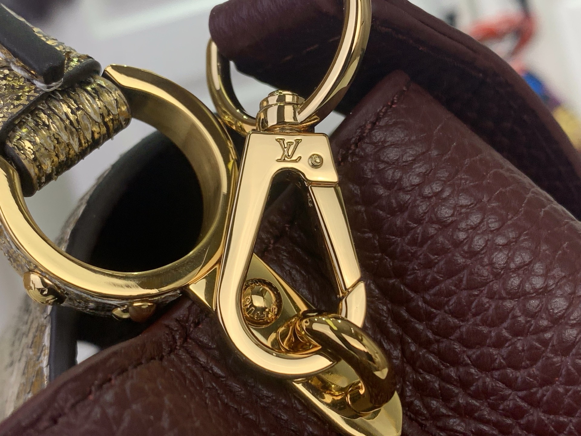 Louis Vuitton Basic Bag Red M-s