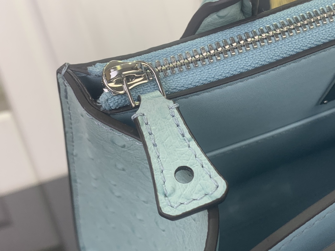 Louis Vuitton Basic Bag Cow Leather Blue M-l-s