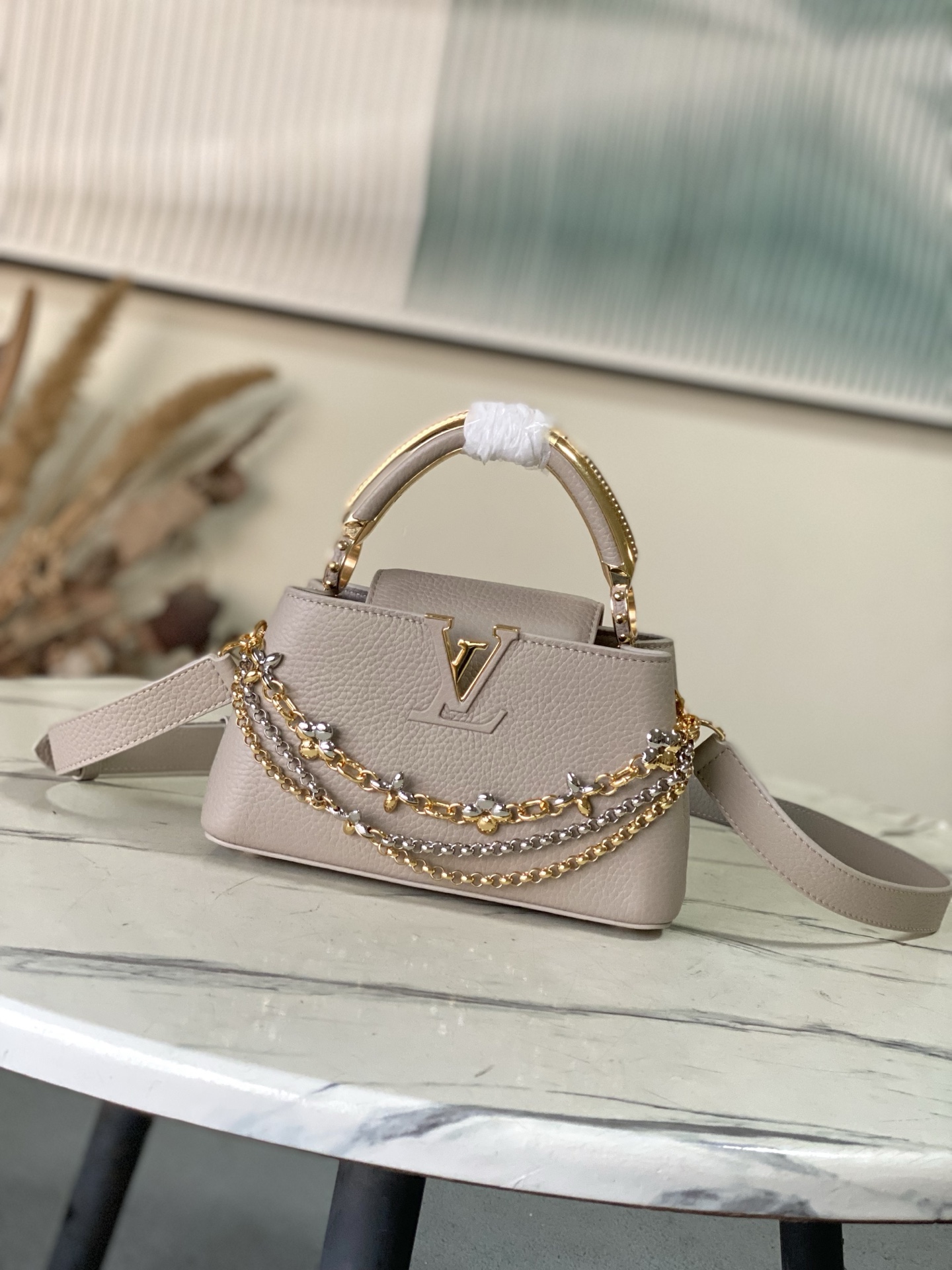 Louis Vuitton Basic Bag M-l-s