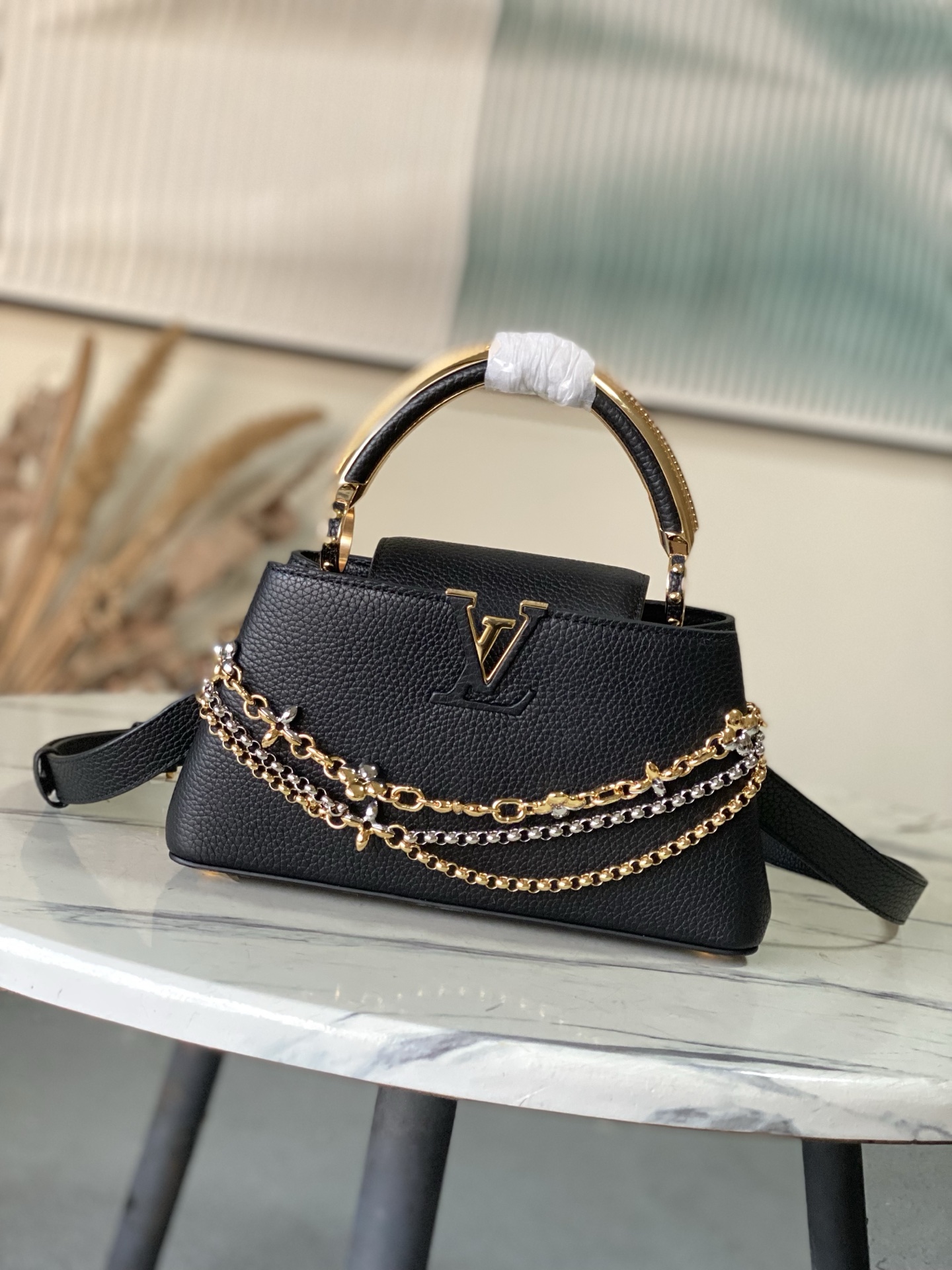 Louis Vuitton Basic Bag M-l-s