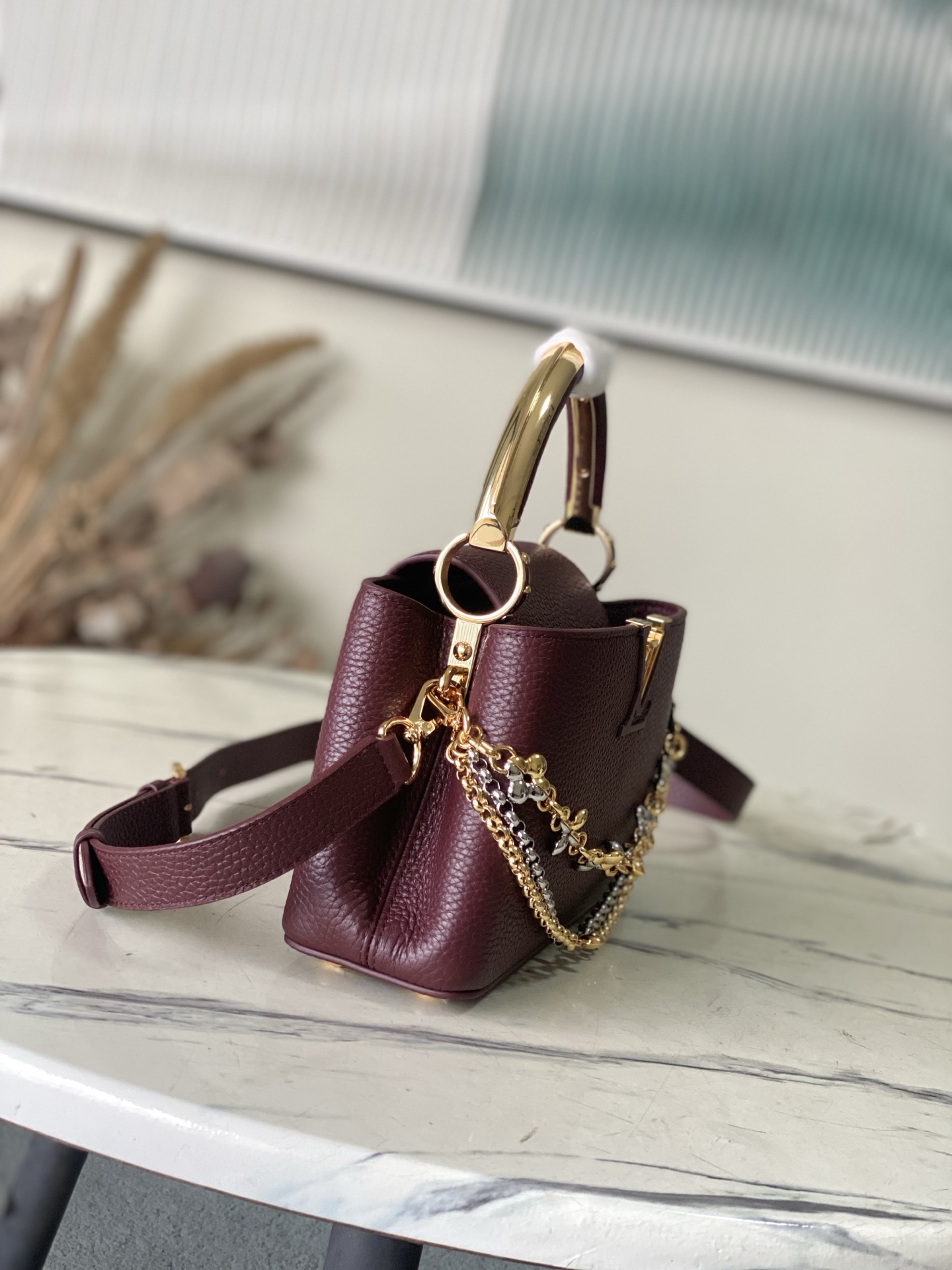 Louis Vuitton Basic Bag M-l-s