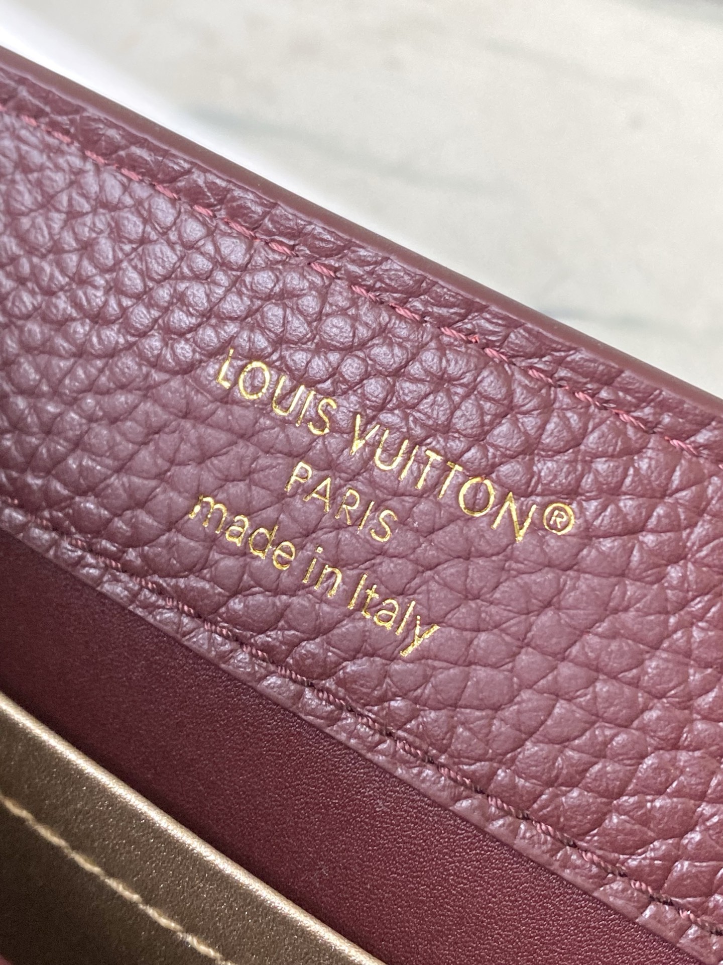 Louis Vuitton Basic Bag M-l-s