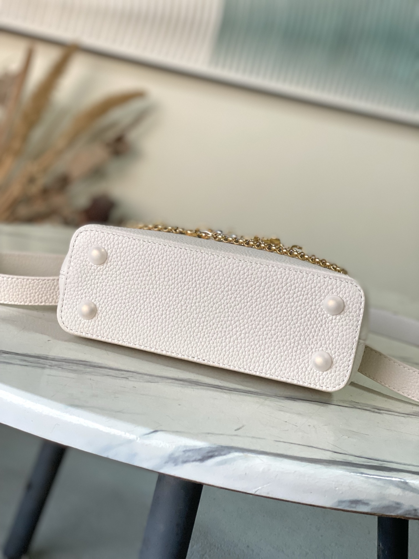 Louis Vuitton Basic Bag M-l-s