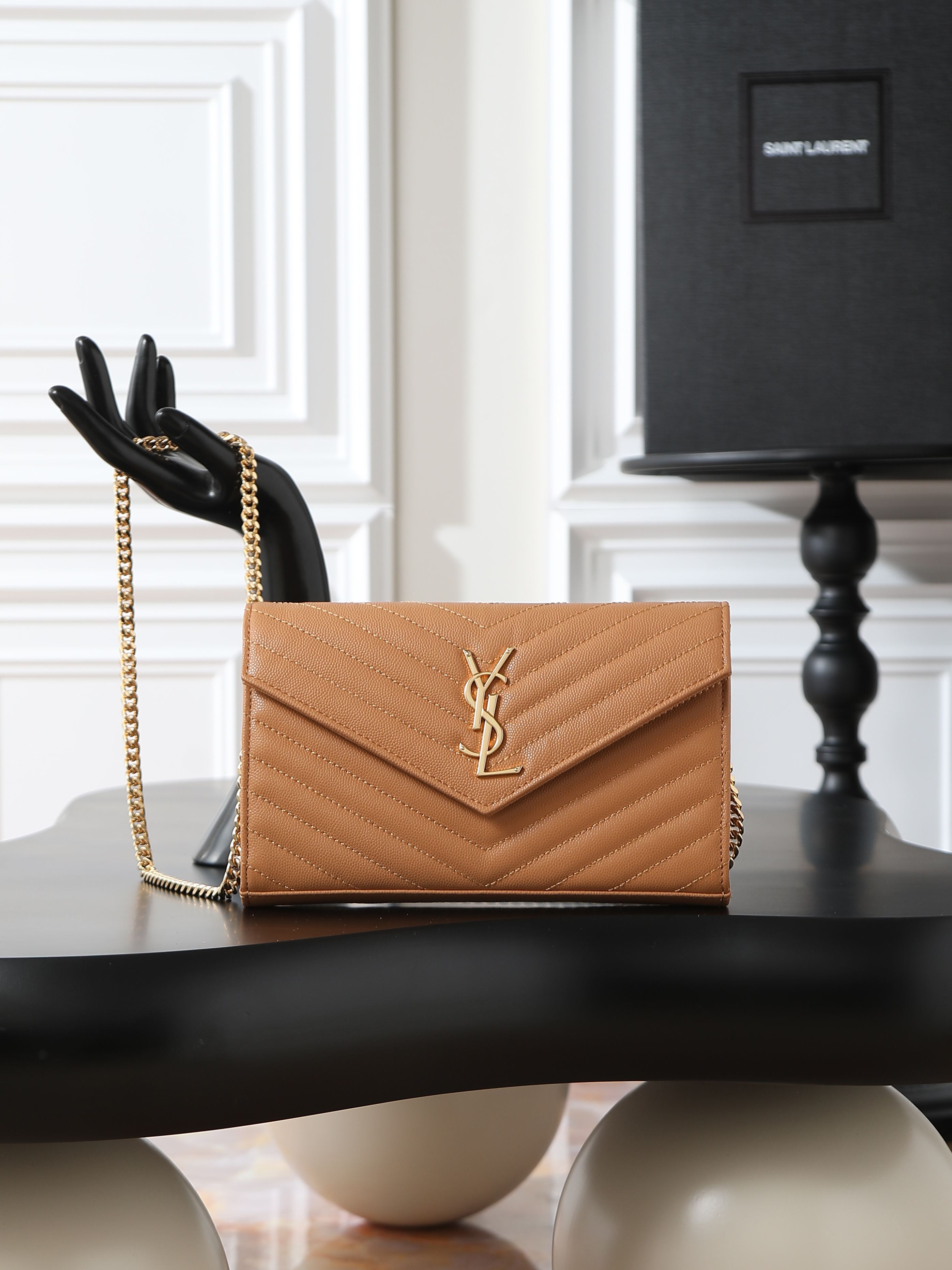 Louis Vuitton Basic Bag Cow Leather Large Capacity M-l