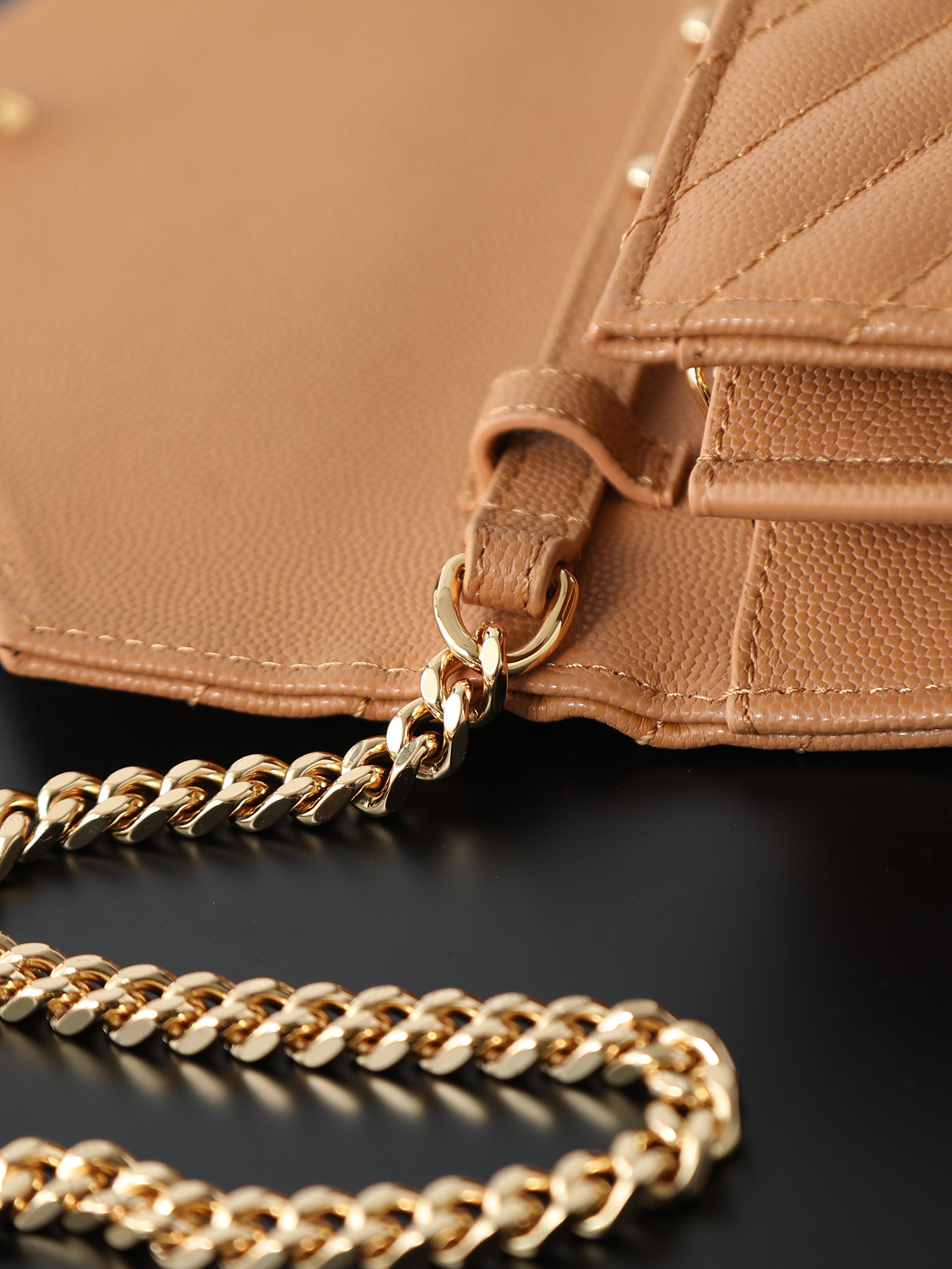 Louis Vuitton Basic Bag Cow Leather Large Capacity M-l