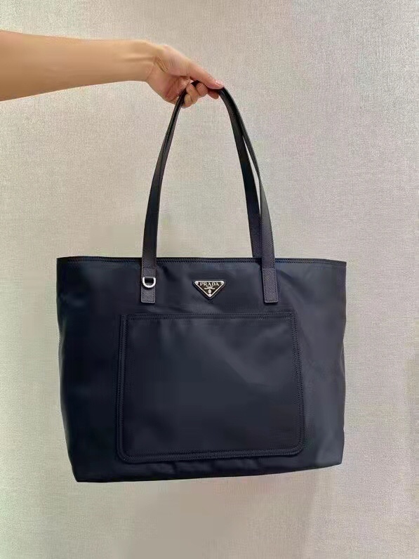 Prada Tote Bag Nylon M-s